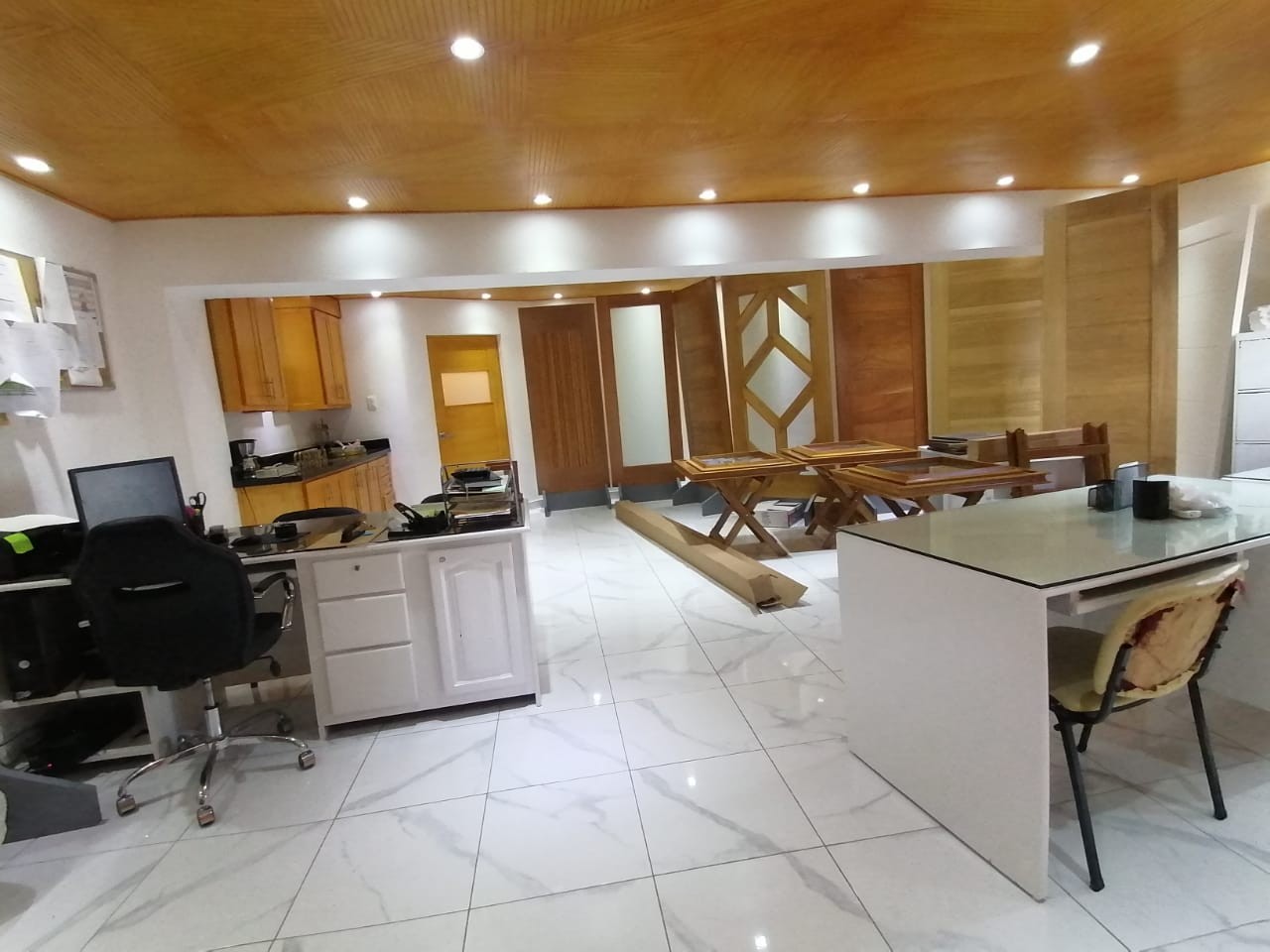 otros inmuebles - Nave  700 mts en los Girasoles  2