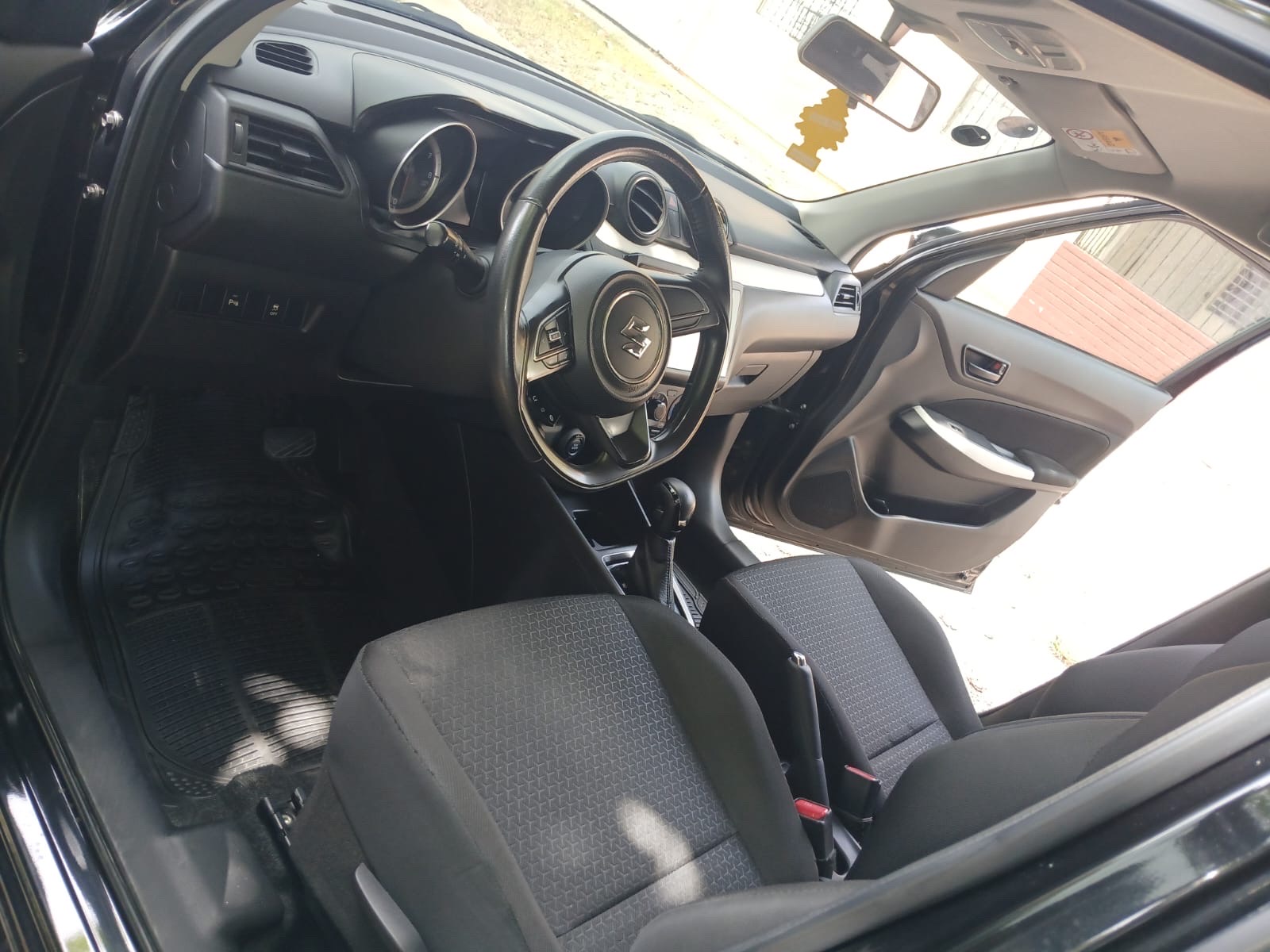 carros - Suzuki Swift año 2022 de la casa 8