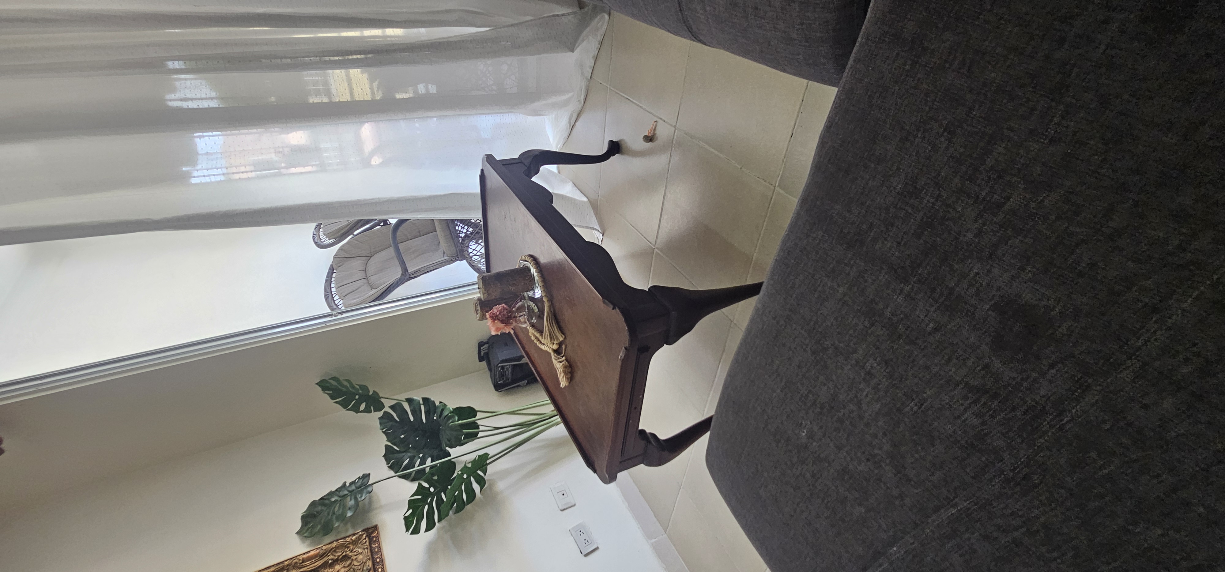 muebles y colchones - mesa caoba vicentenaria  0
