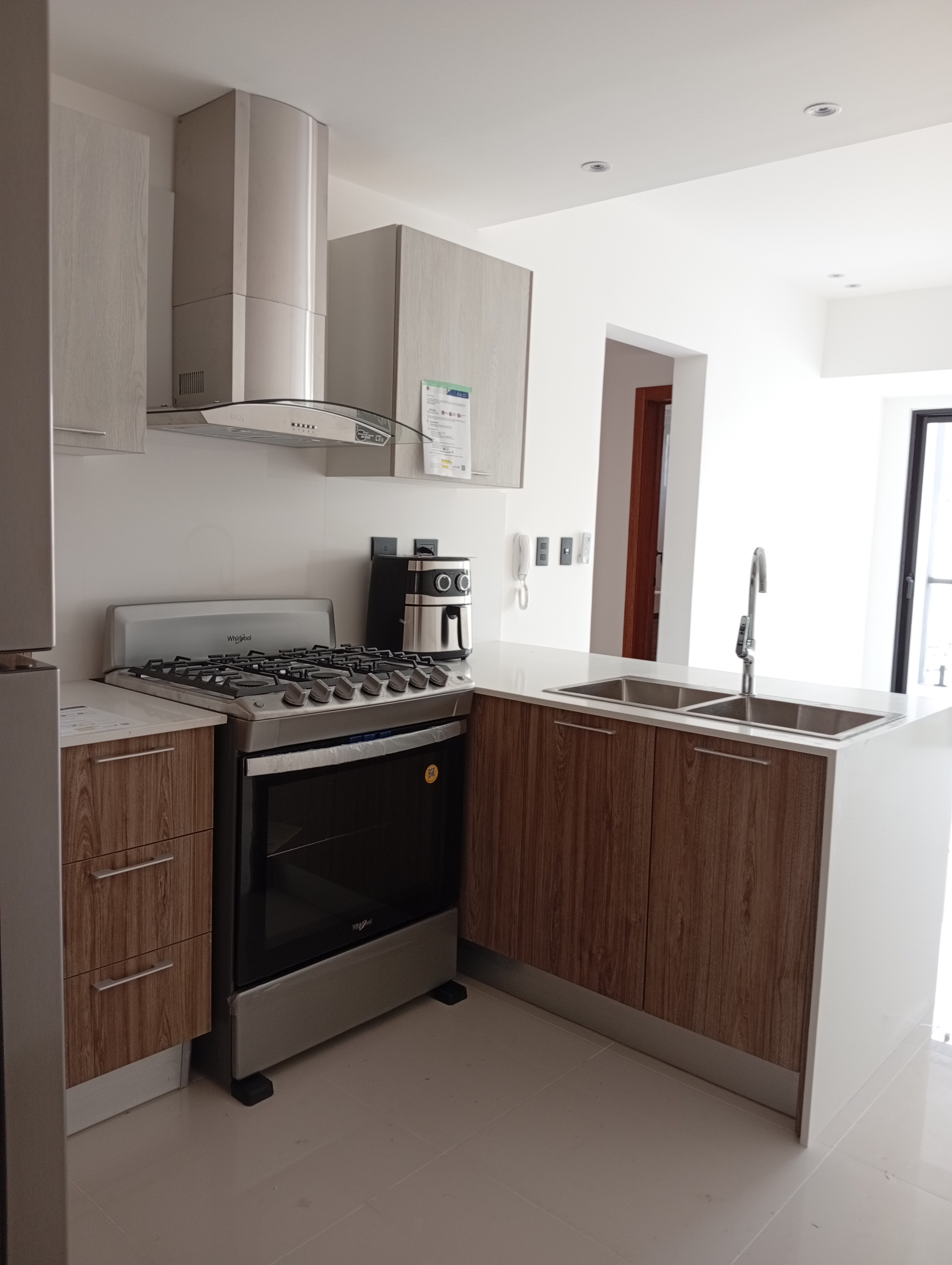 apartamentos - Rento apartamento con la línea blanca  5