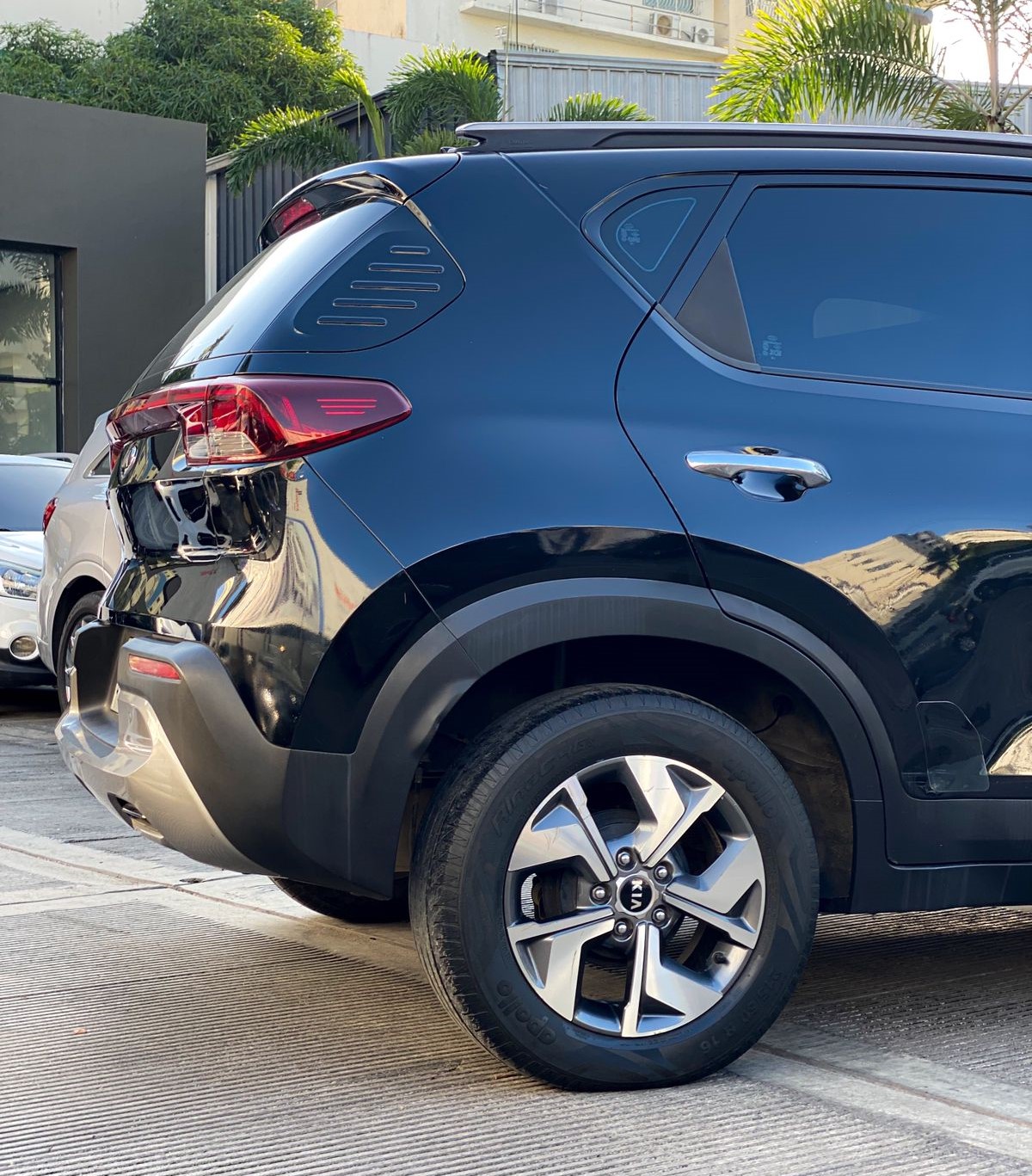 jeepetas y camionetas - Kia Sonet 2021 DE LA CASA, FINANCIAMIENTO DISP. 1