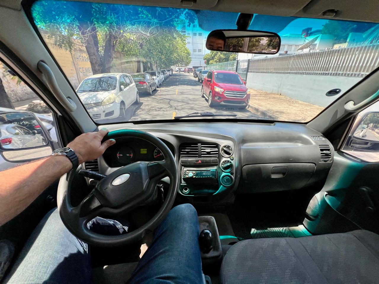 camiones y vehiculos pesados - KIA K2700 4