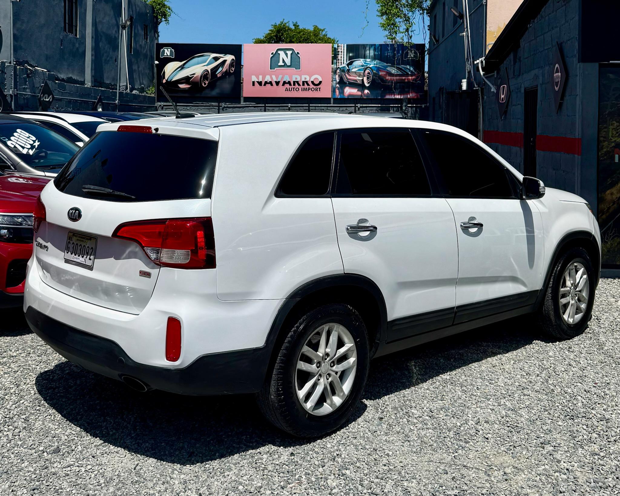 jeepetas y camionetas - KIA SORENTO LX 2014 5
