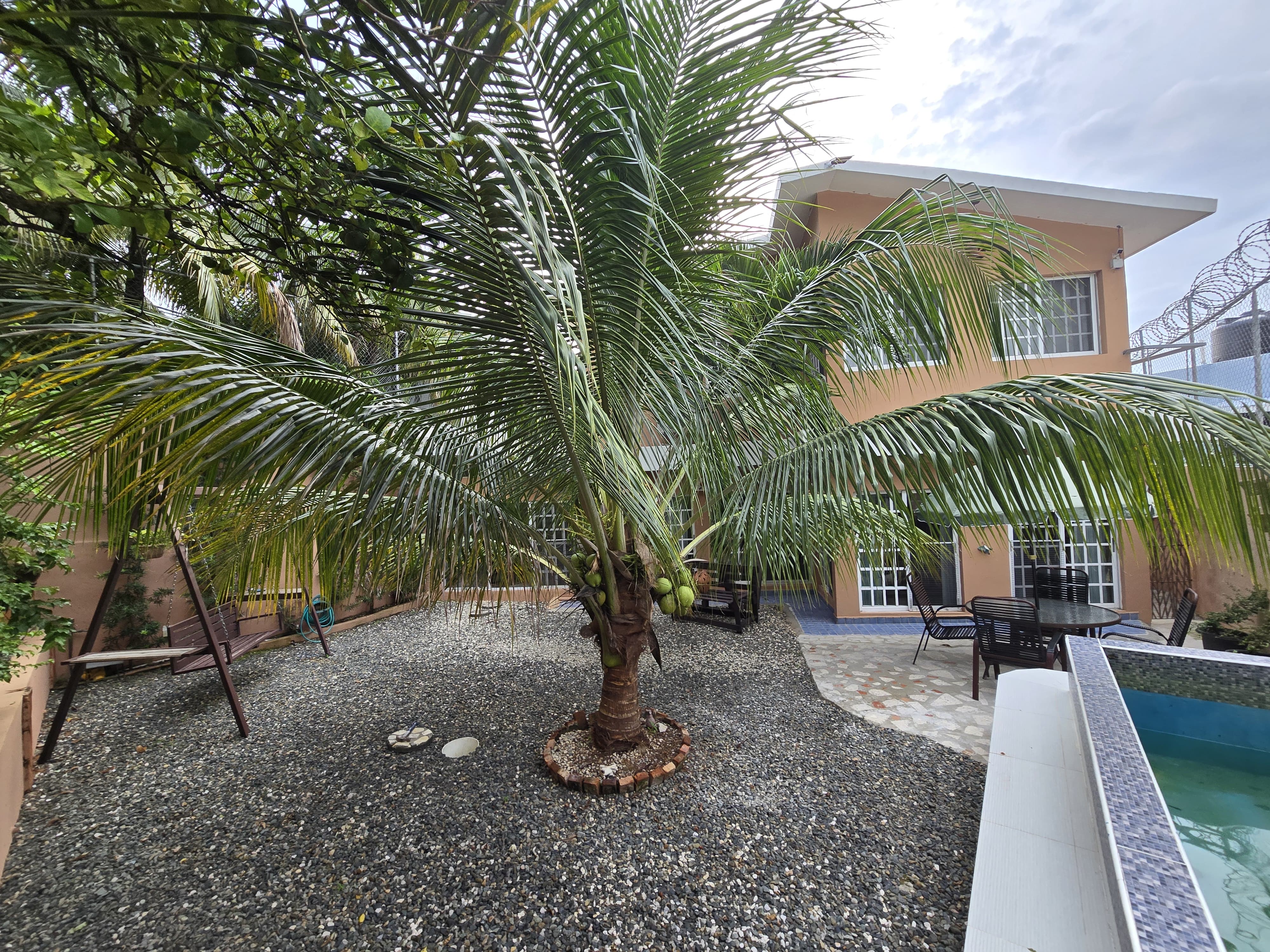 casas - Casa amuebla en Colinas del Seminario Los Rios.