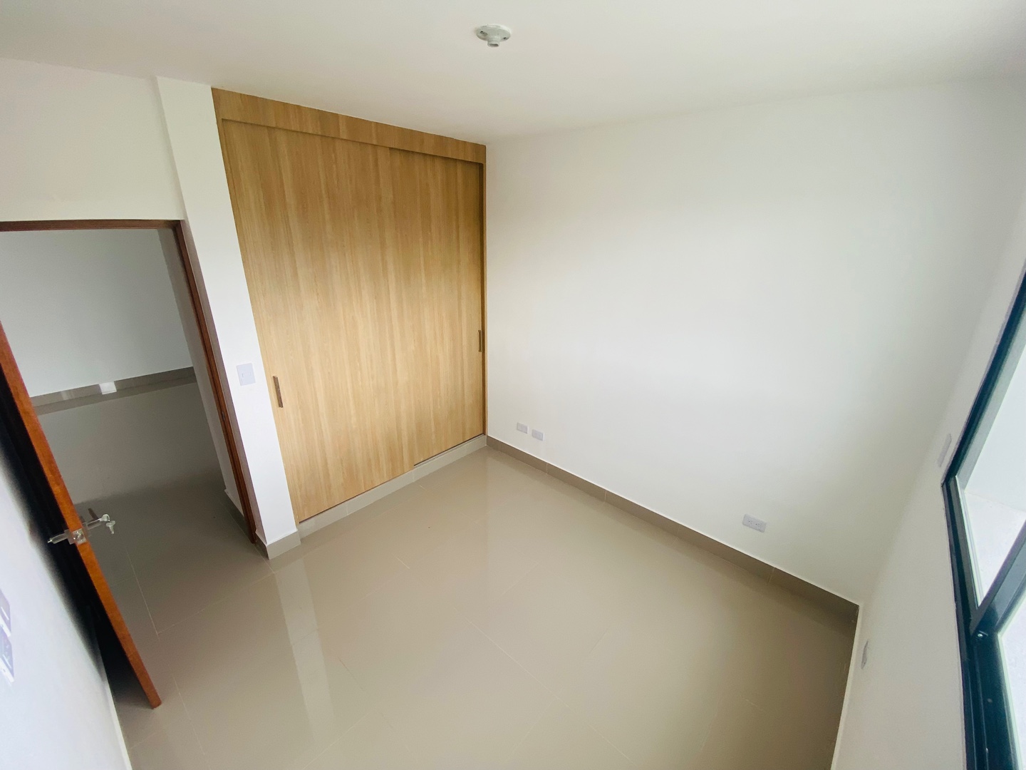 apartamentos - APARTAMENTO EN RENTA SEGUNDO NIVEL EN SANTIAGO DE LOS CABALLERO 
 7