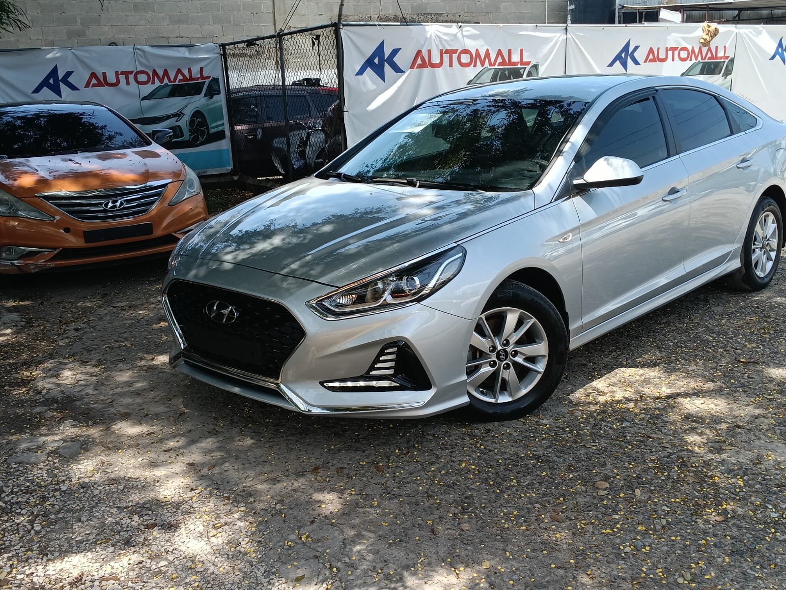carros - HYUNDAI SONATA NEW RISE 2021 GRIS 1