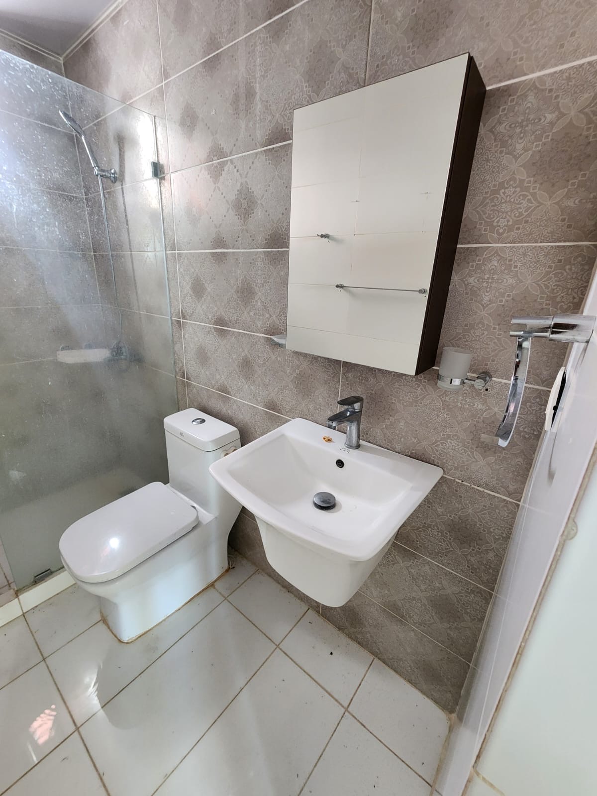 apartamentos - Alquiler primer nivel Llanos de Gurabo  9
