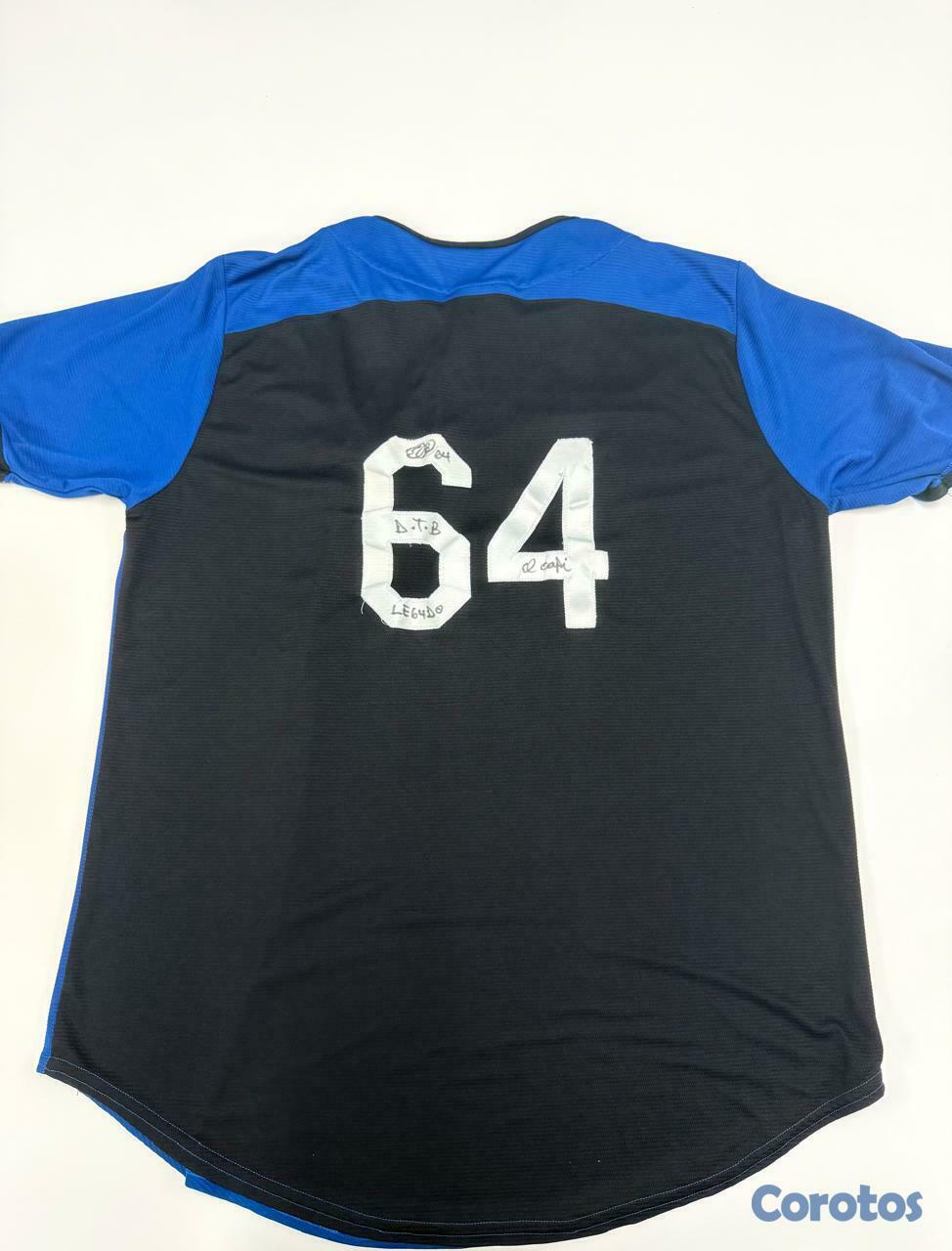 hobby y coleccion - Emilio Bonifacio - Jersey Entrenamiento 2024/2025 1