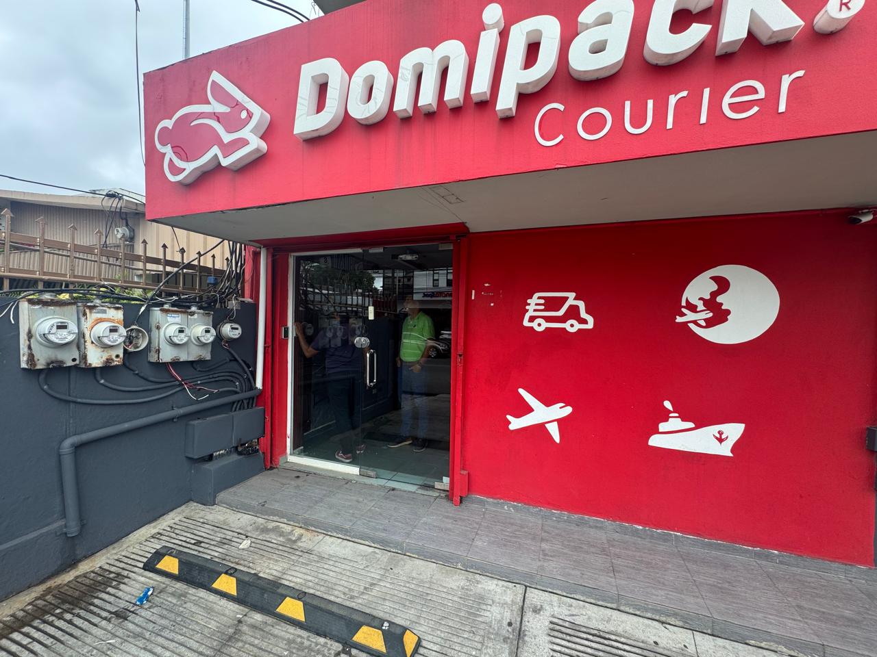 oficinas y locales comerciales - LOCAL COMERCIAL 1er. Nivel (OZAMA TRAVEL) 1