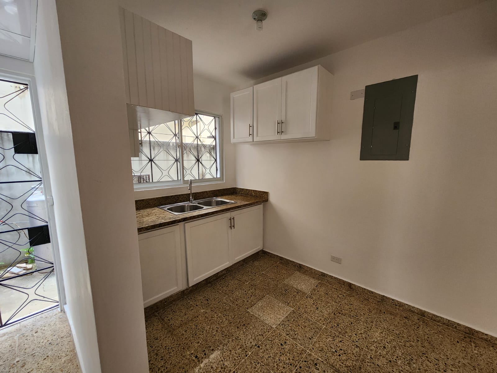 apartamentos - Apartamento en Alquiler por Abraham lincolh  7