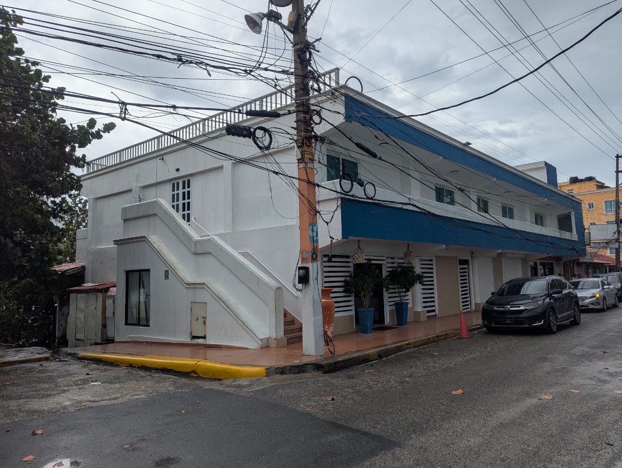 otros inmuebles - venta de hotel primera línea de playa en Juan dolió República Dominicana  2