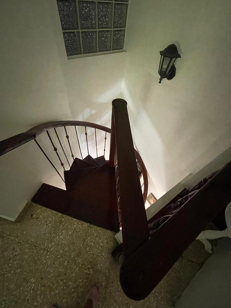 casas - ALQUILO En Arroyo Hondo Viejo Casa De 2 Niveles (Solo Para Negocios) CODIGO PD75 8