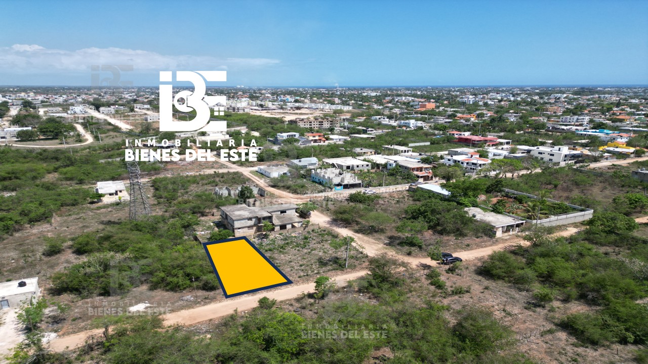 solares y terrenos - Solar con 250 Metros  en Residencial Villa España 0