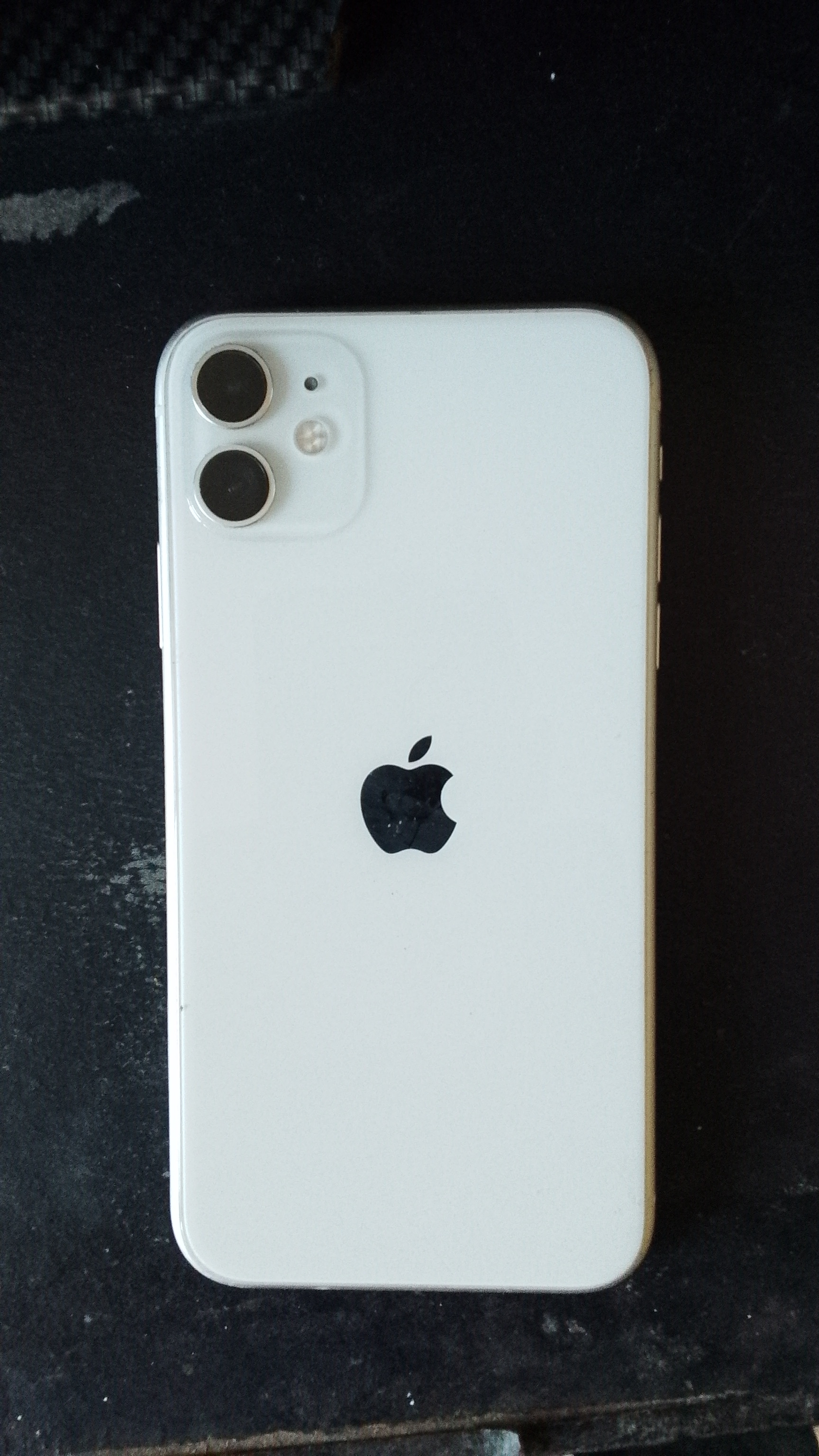 celulares y tabletas - iPhone 11 64gb Desbloqueado De Fabrica 1 Mes De Garantia (Usado) 6