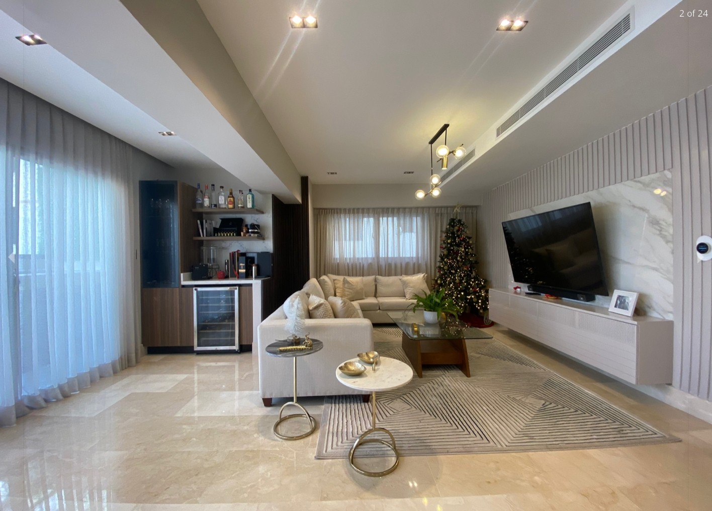 apartamentos - Sin Intermediarios En venta Aproximadamente 215 mts2. + cuarto del servicio. 6