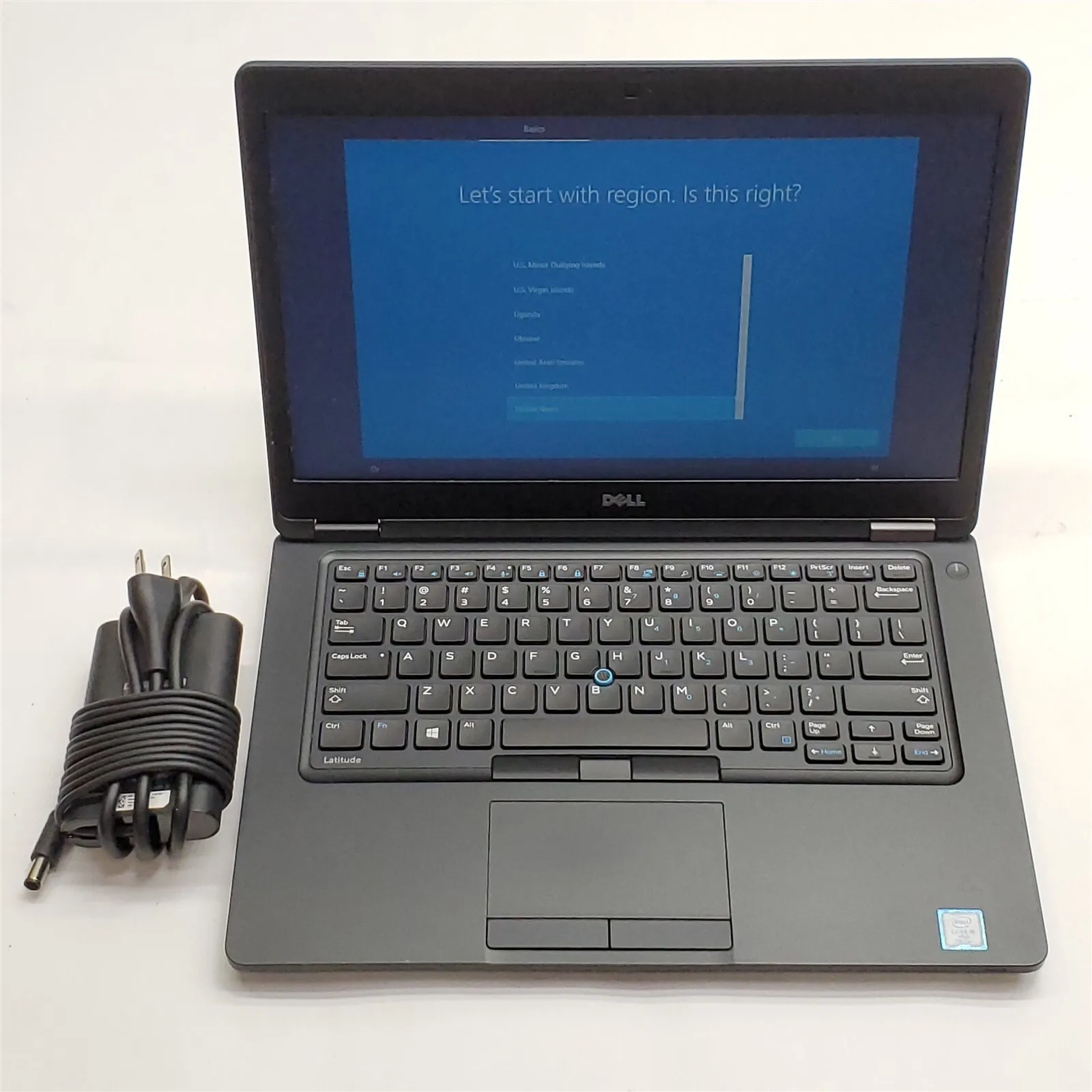 computadoras y laptops - Laptop Dell 5480 i5, 8GB Memoria, 256GB Disco SSD 0
