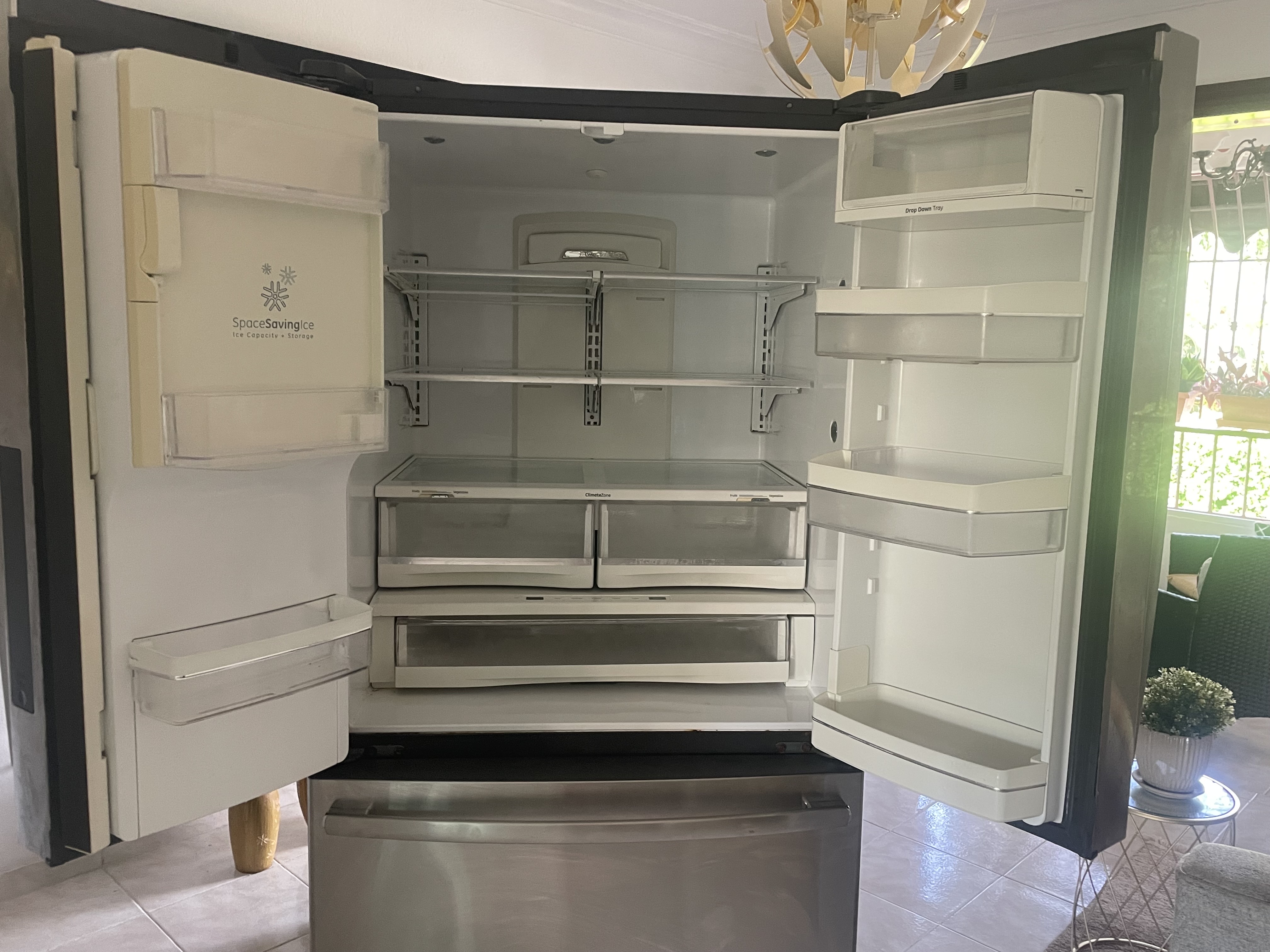 electrodomesticos - Se vende Nevera 3 puertas 1