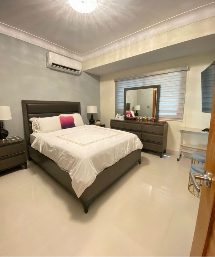 apartamentos - Se alquila apartamento amueblado en Urbanización Real 5