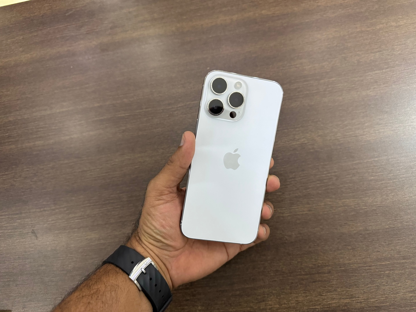 celulares y tabletas - iPhone 14 Pro Max 128GB Silver Como Nuevo, Desbloqueado, RD$ 51,500 NEG