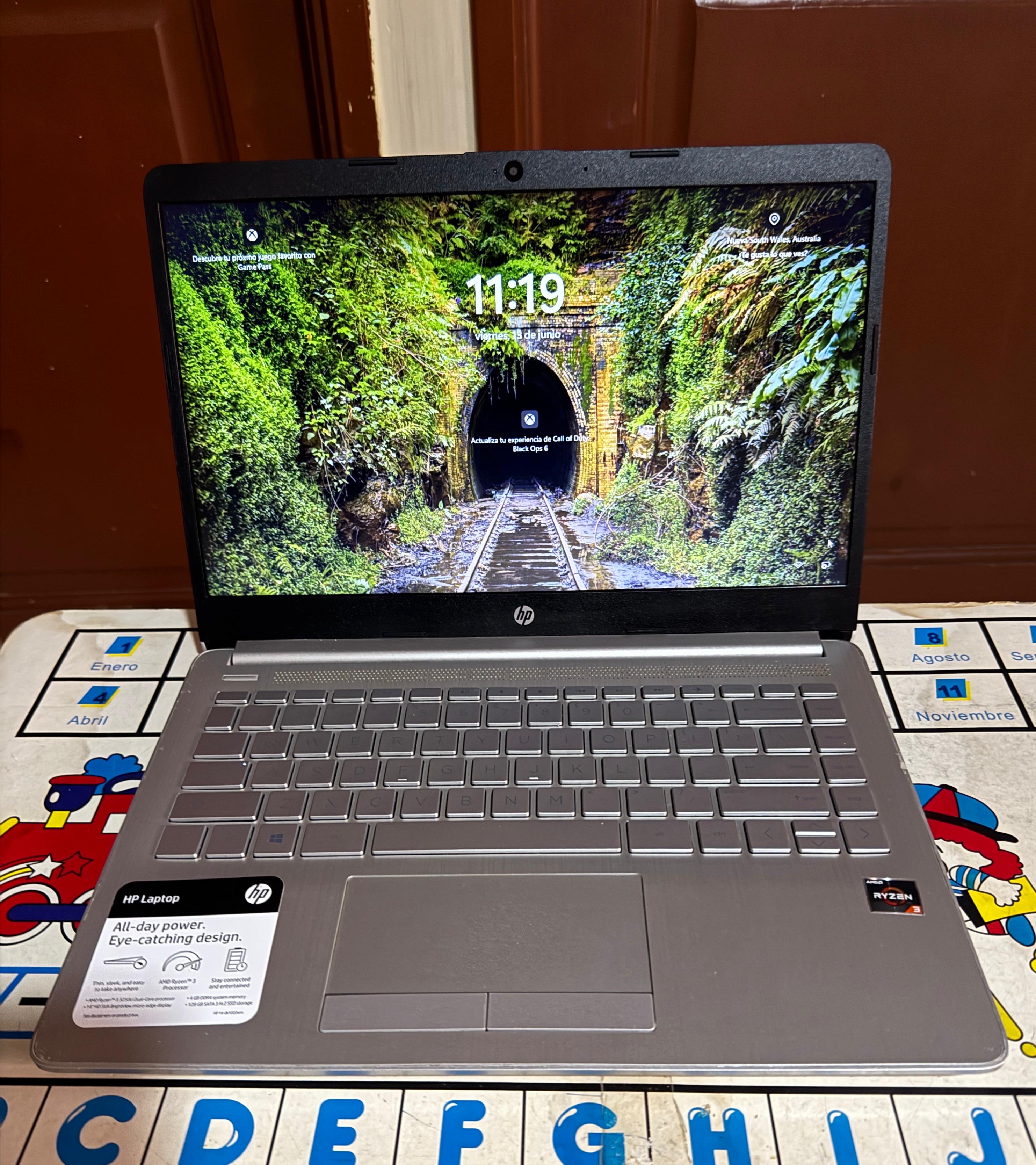 computadoras y laptops - HP Ryzer 3  0