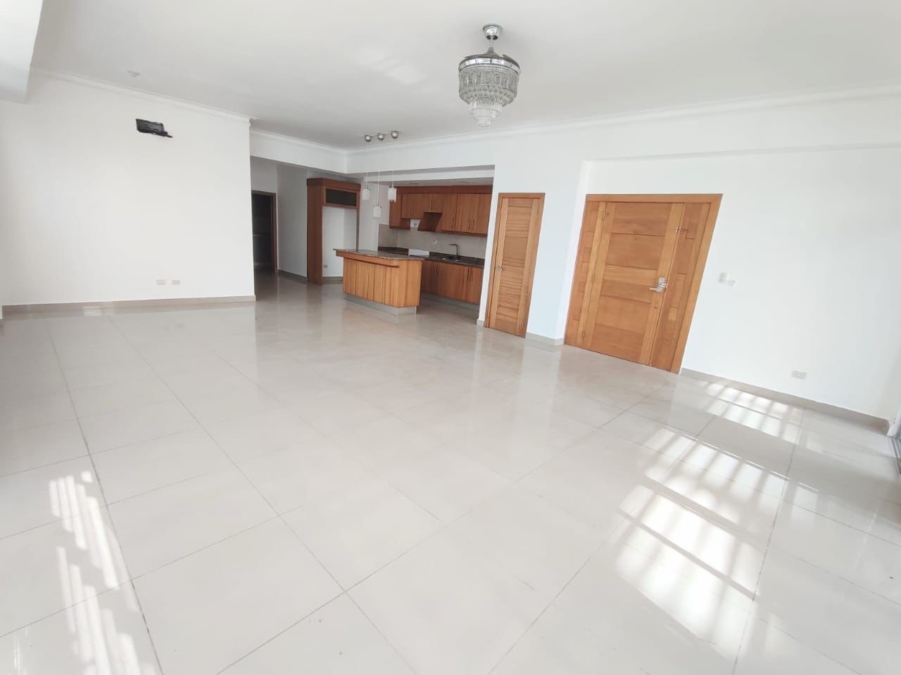 apartamentos - Apartamento en Venta
NACO
USD 285,000.00
Mantenimiento: RD$11,000.00
 9