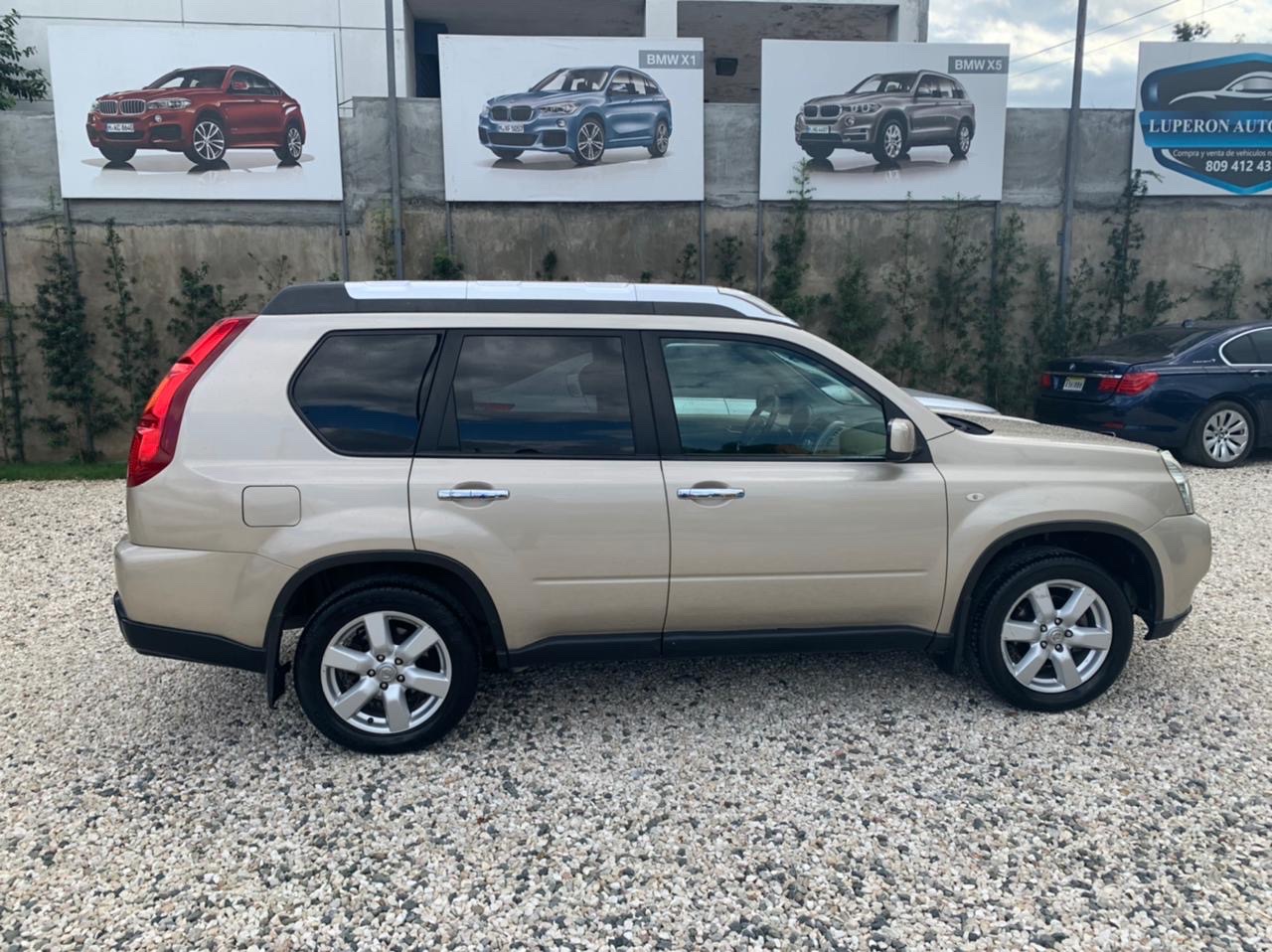 jeepetas y camionetas - Nissan xtrail 2011 4x4 3