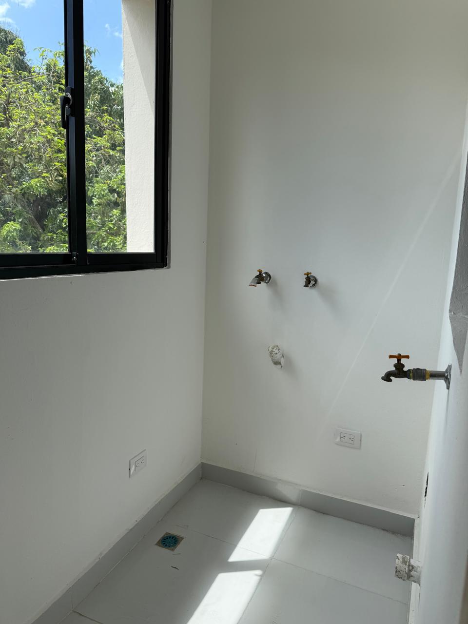 casas - APARTAMENTOS EN VENTA EN LOS RIELES DE GURABO 1