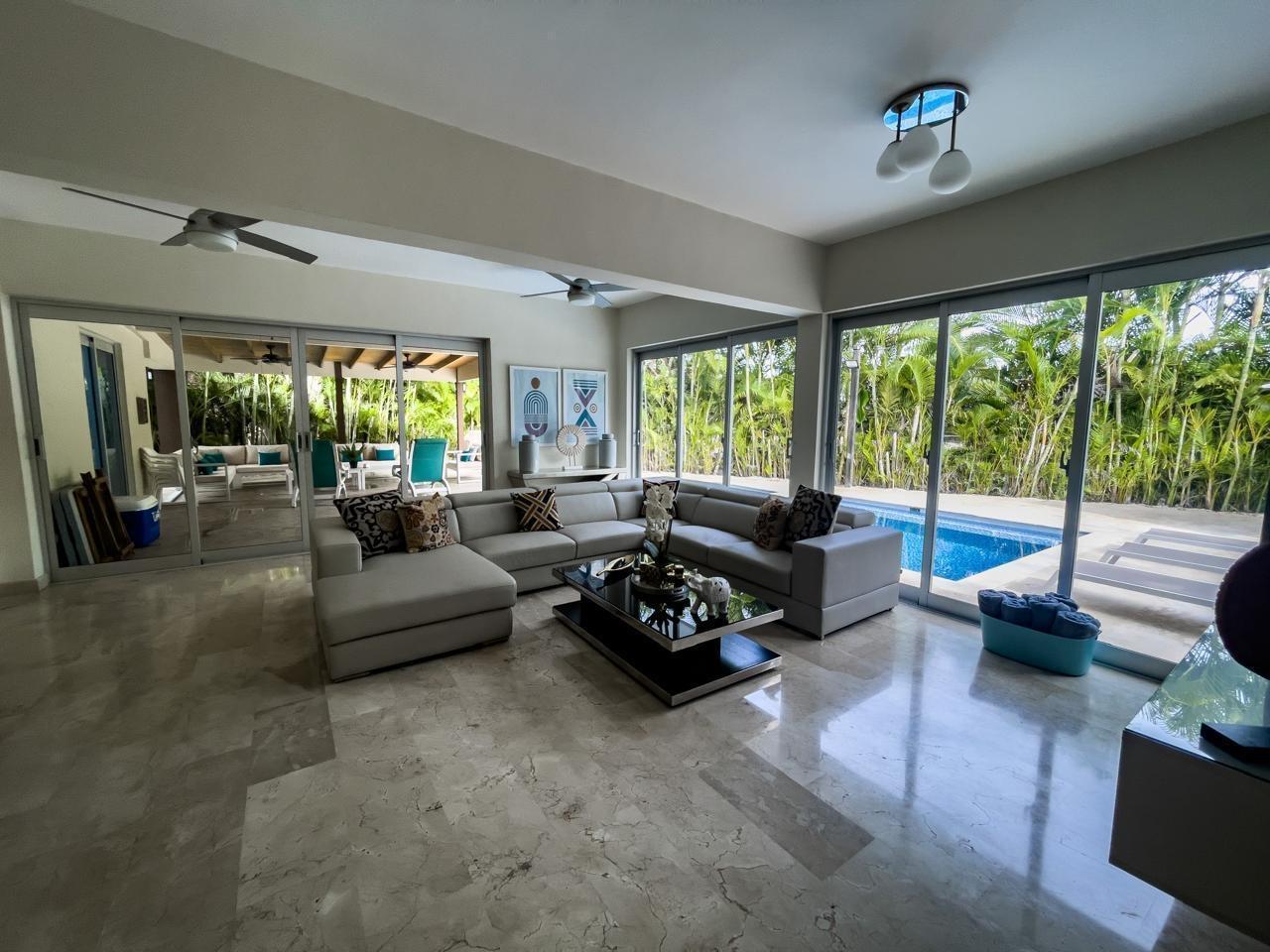 casas vacacionales y villas - VENDO VILLA EN JUAN DOLIO 7