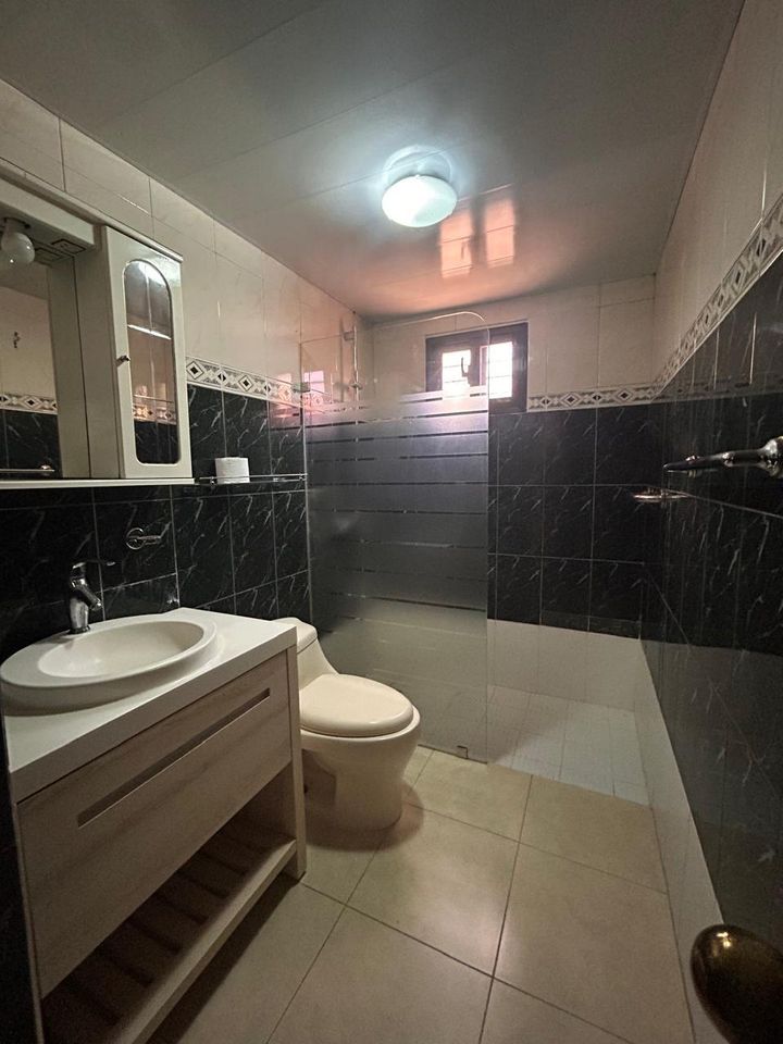 apartamentos - Amplio apartamento de 3 Habitaciones Evaristo Mora 7