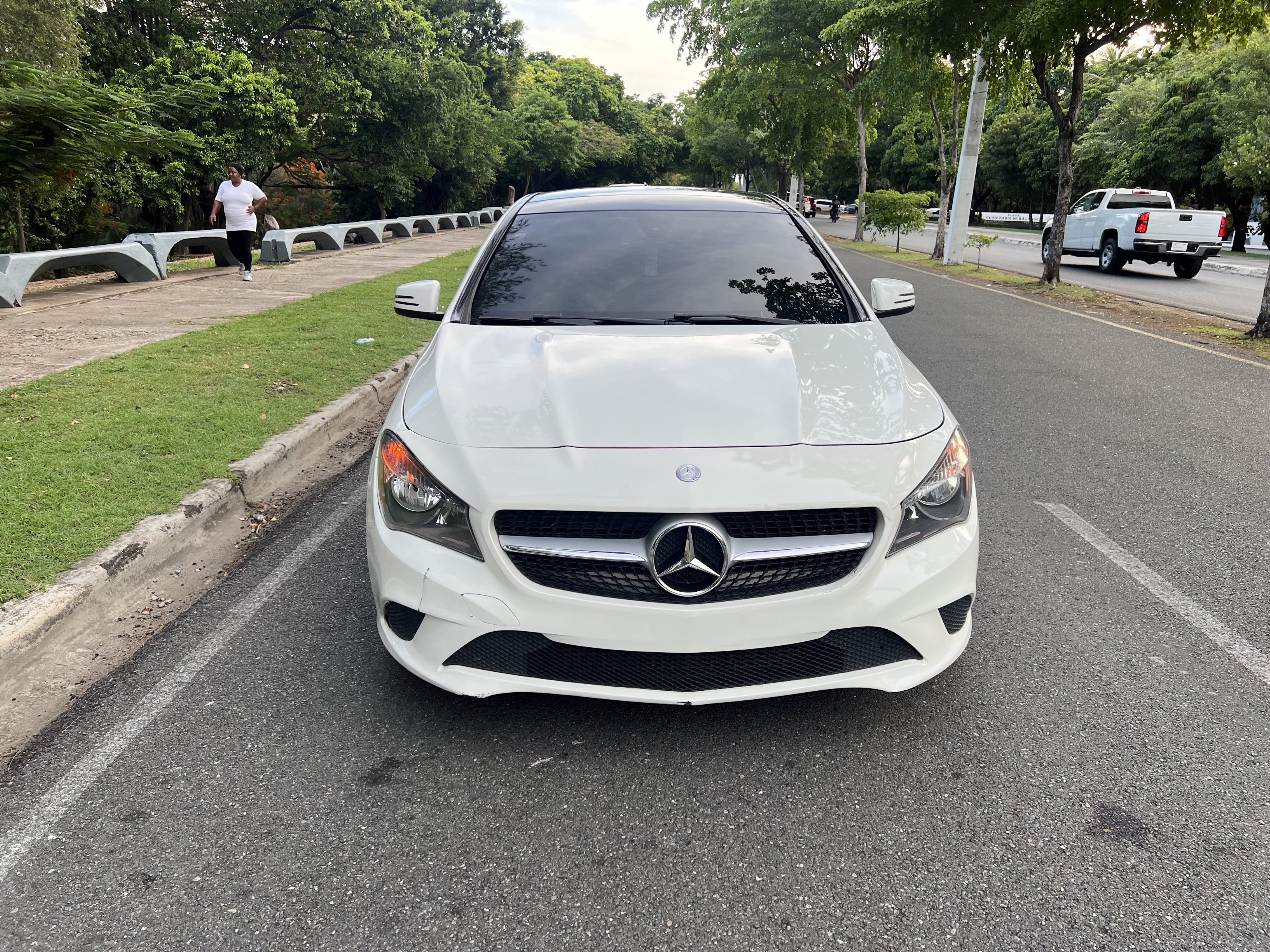 carros - Mercedes benz CLA250 4 matic vendo totalidad o traspaso 