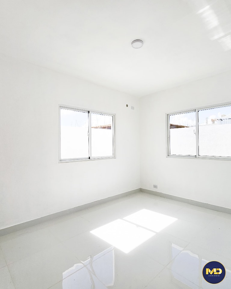 casas - 🏡Casa Nueva en Santo Domingo Este | 3Hab, Patio y Marquesina | Cerca Av. Hípica 7