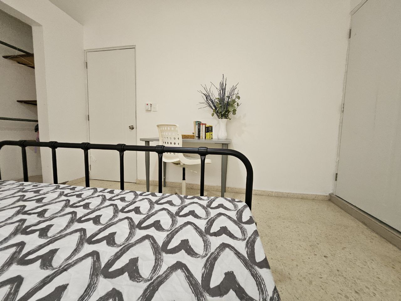 habitaciones y viviendas compartidas - Habitaciones amuebladas en alquiler cerca de INTEC 2