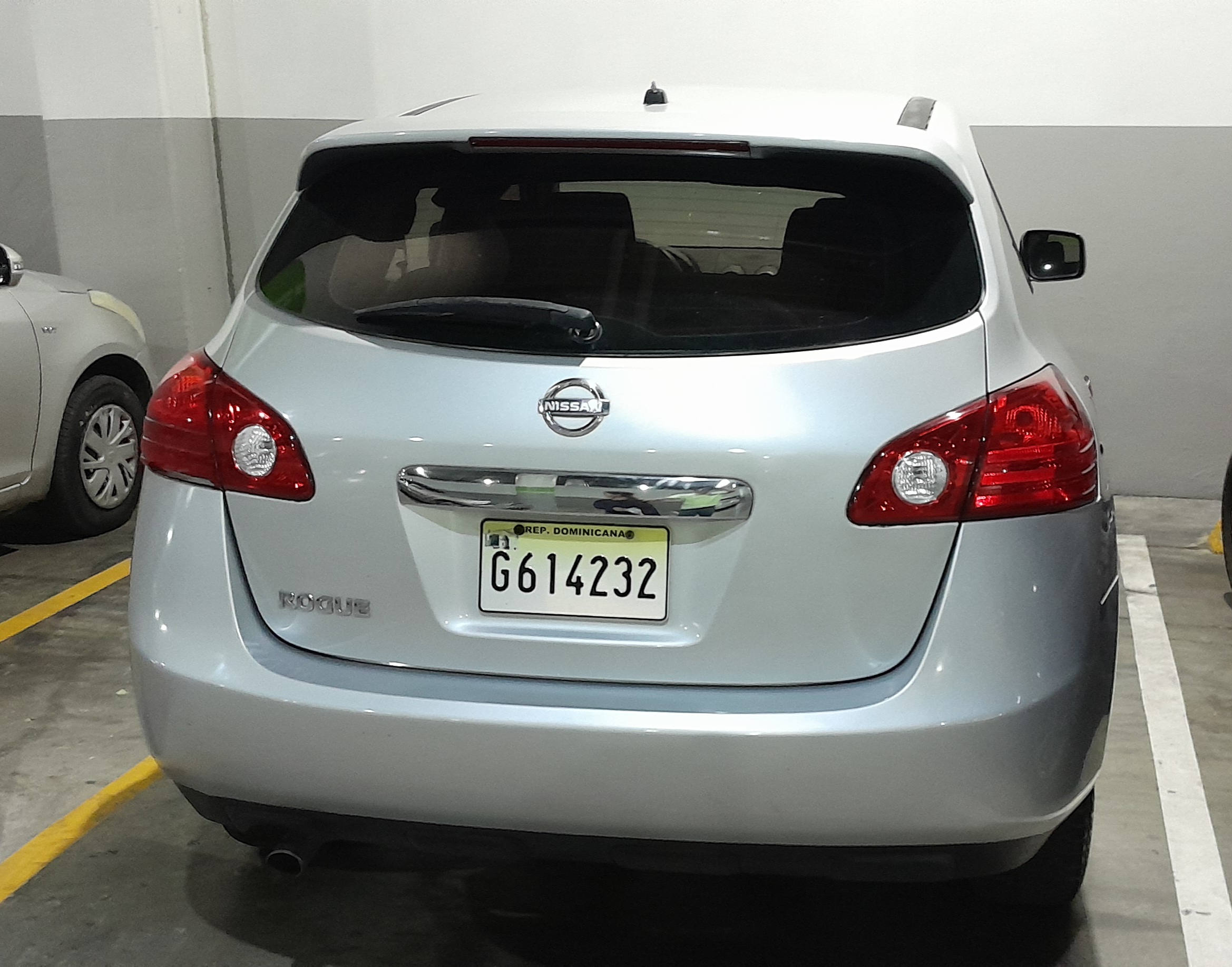 jeepetas y camionetas - NISSAN ROGUE 2011