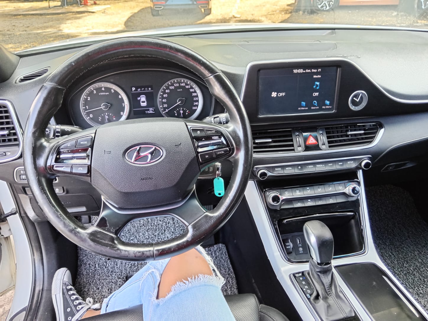 carros - HYUNDAI GRANDEUR 2018 BLANCO 6