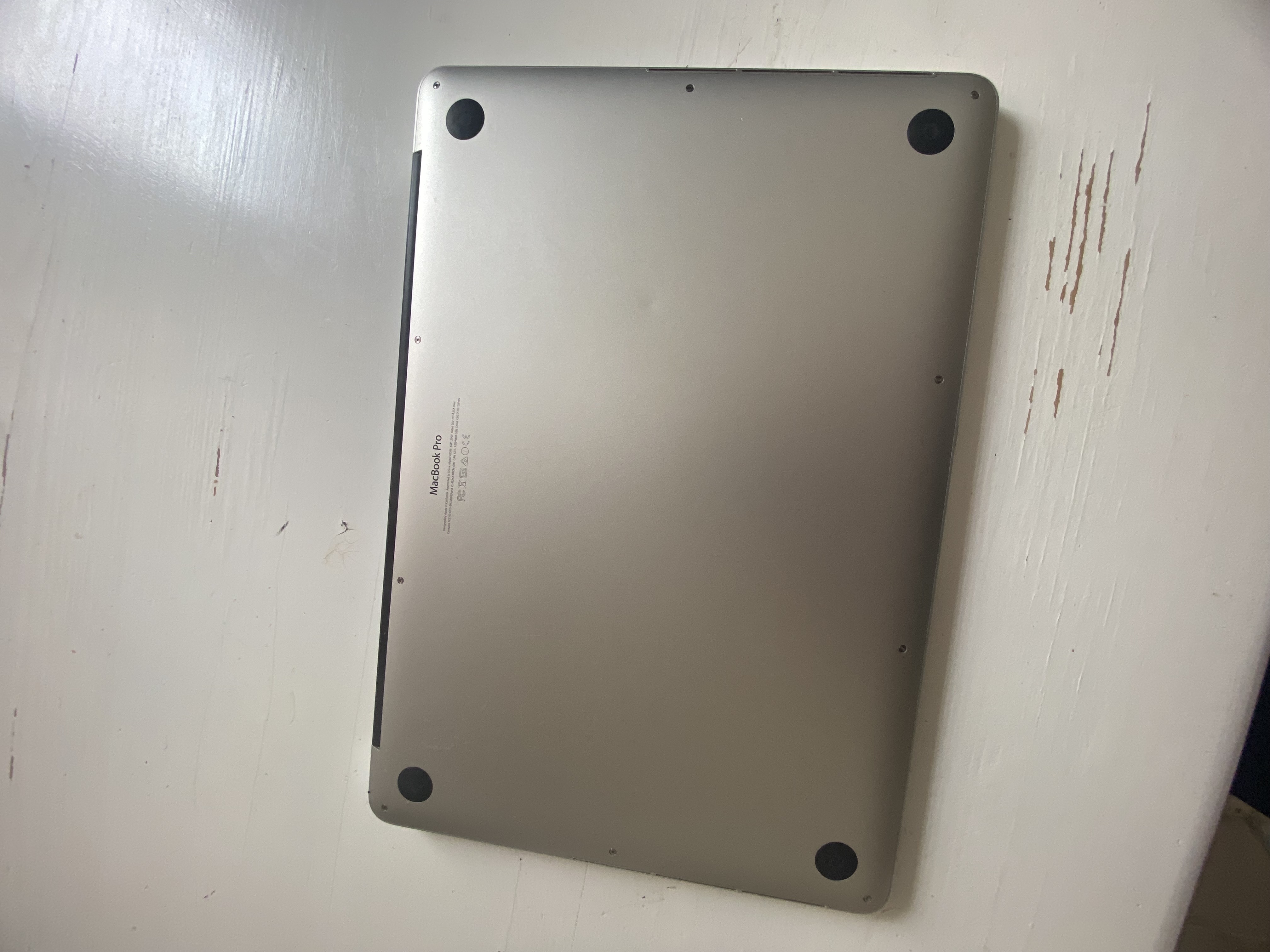 computadoras y laptops - En venta MacBook Pro Retina Mid 2015 de 15 pulgadas ( NEGOCIABLE ) 2