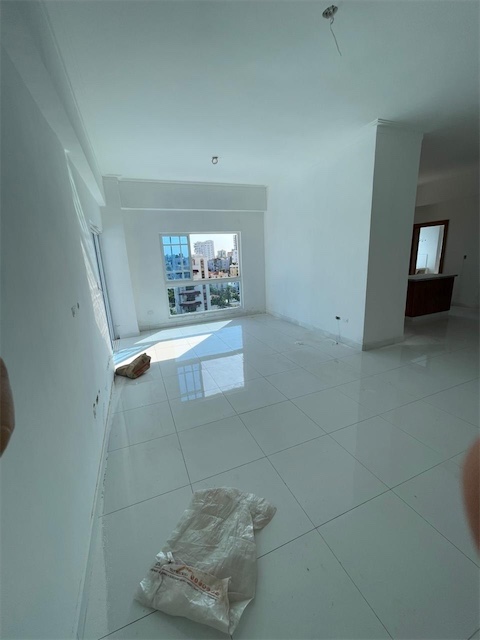 apartamentos - Venta de apartamento en Alma Rosa primera piso 6 Santo Domingo 3