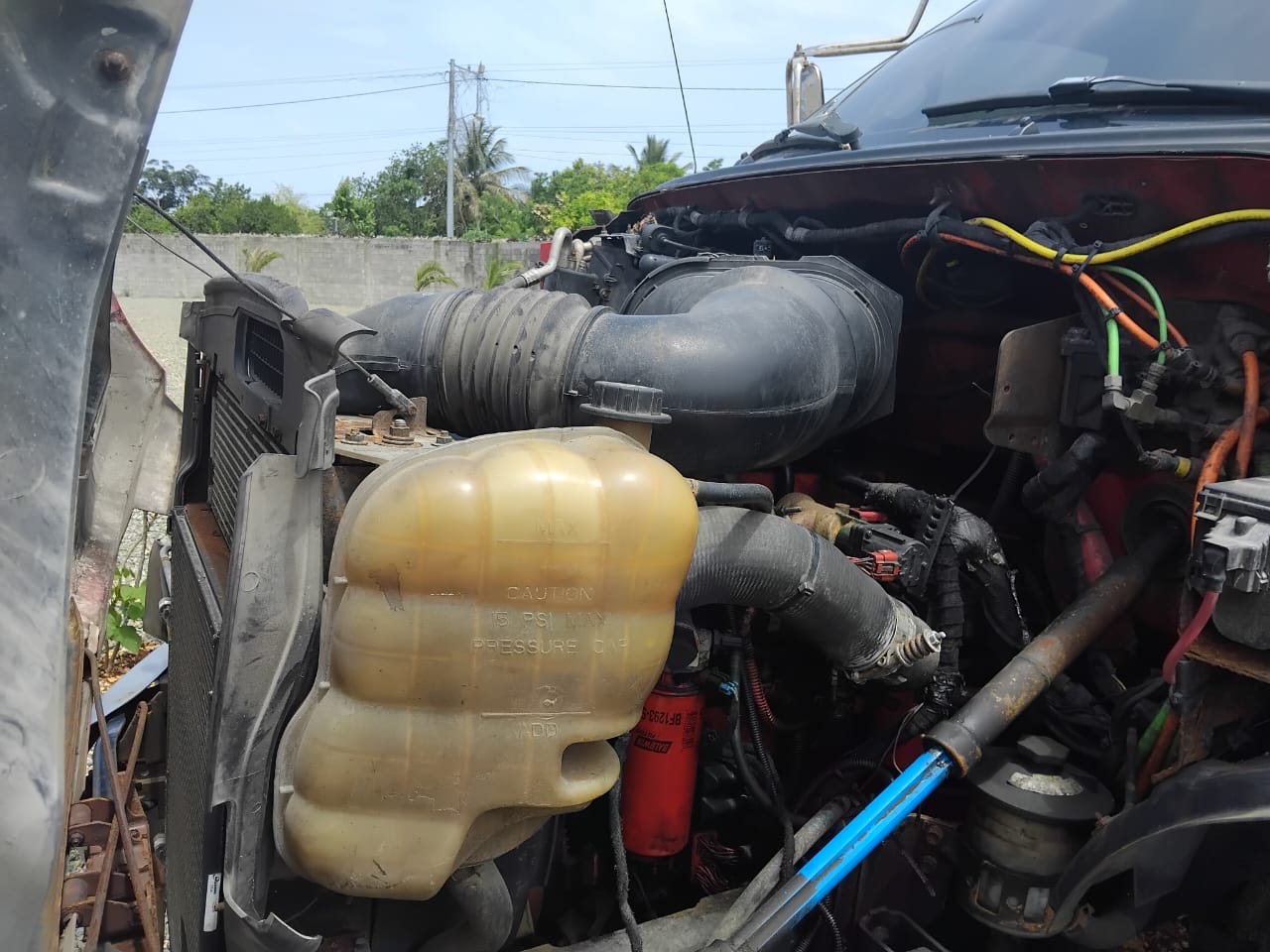 camiones y vehiculos pesados - FORD F750 SUPER DUTY 5