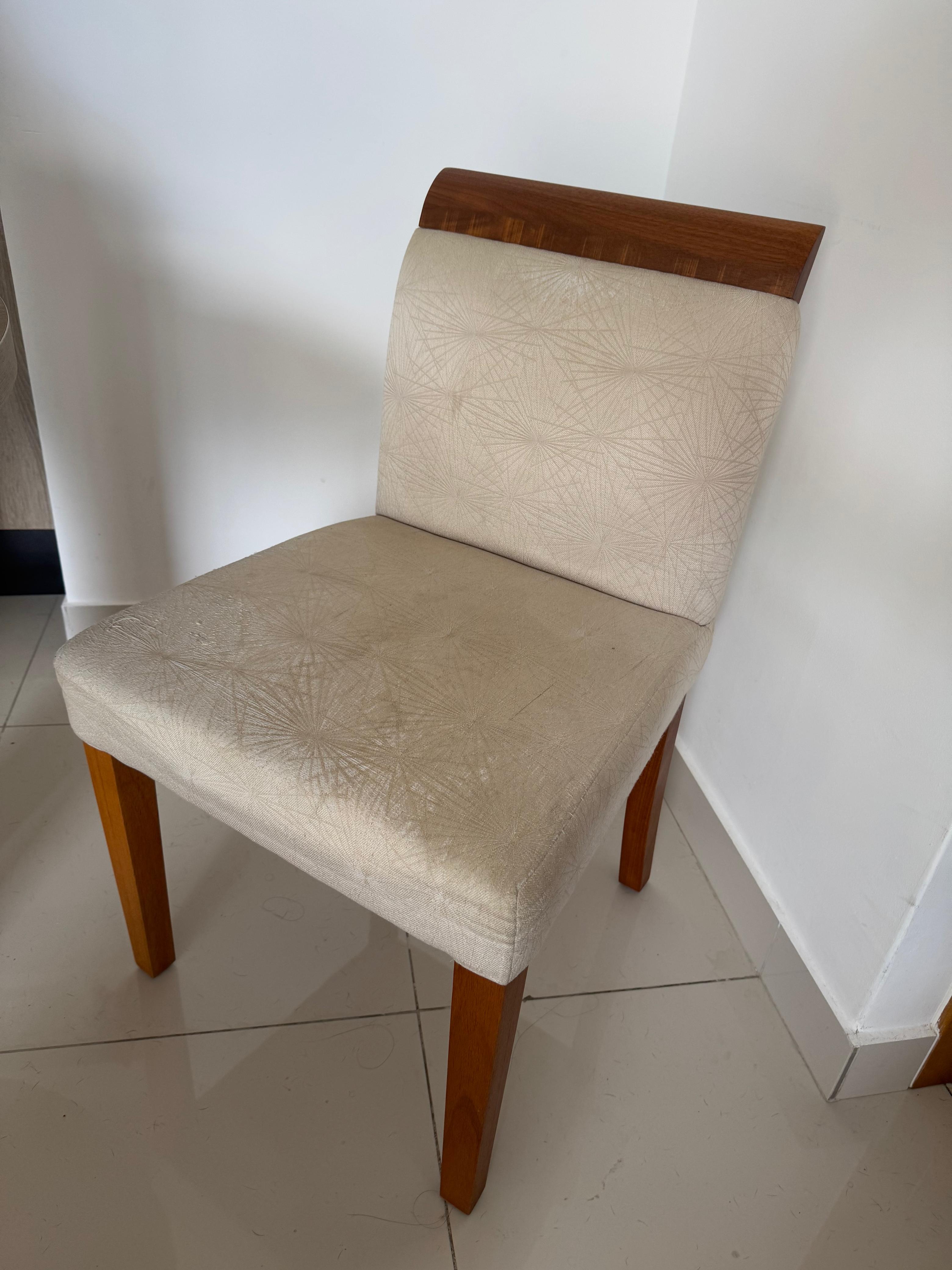 muebles y colchones - Comedor de dos sillas de Casa 101 como nuevo  1