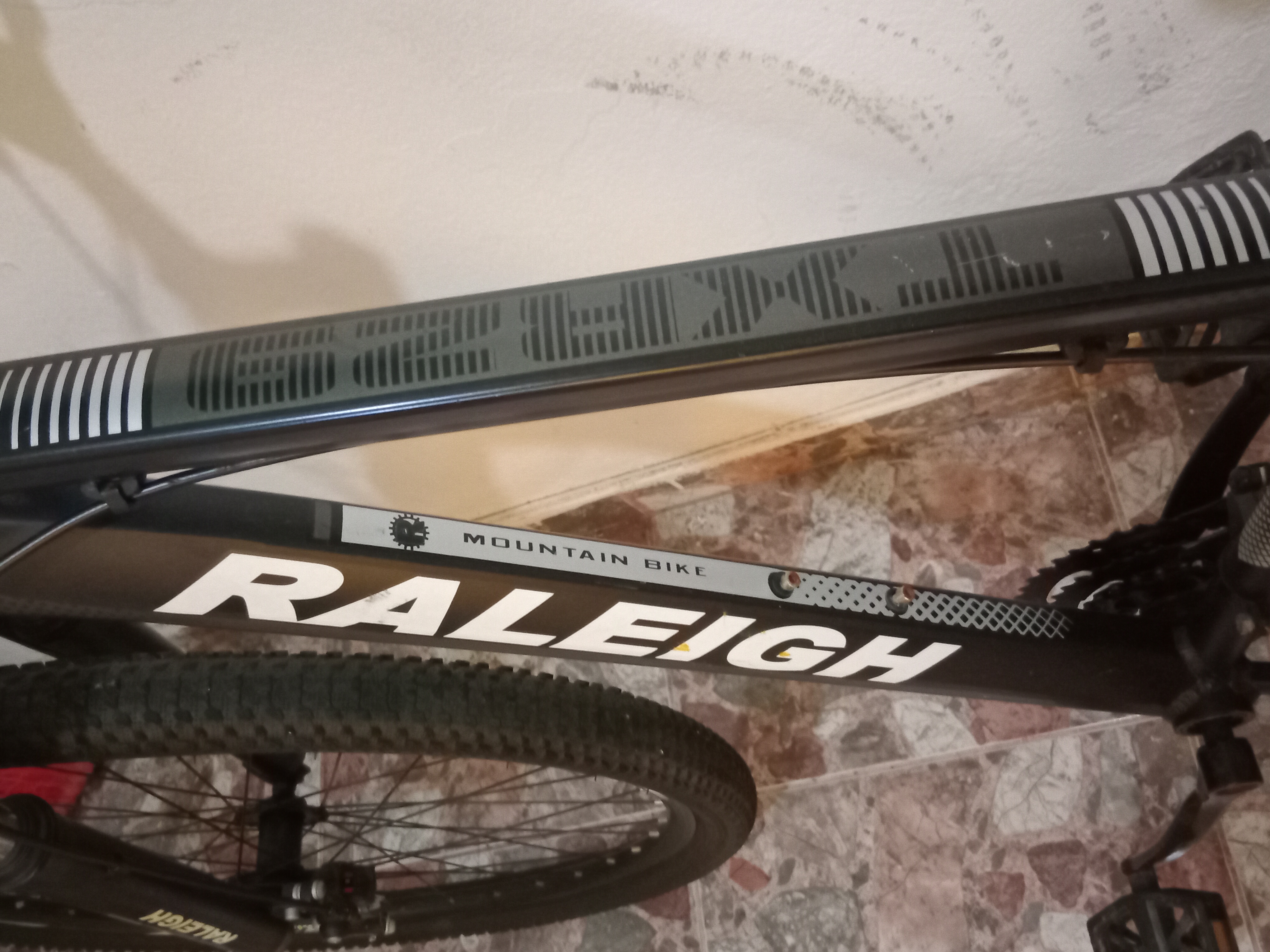 bicicletas y accesorios - La vendo porque no la estoy usando todo original 