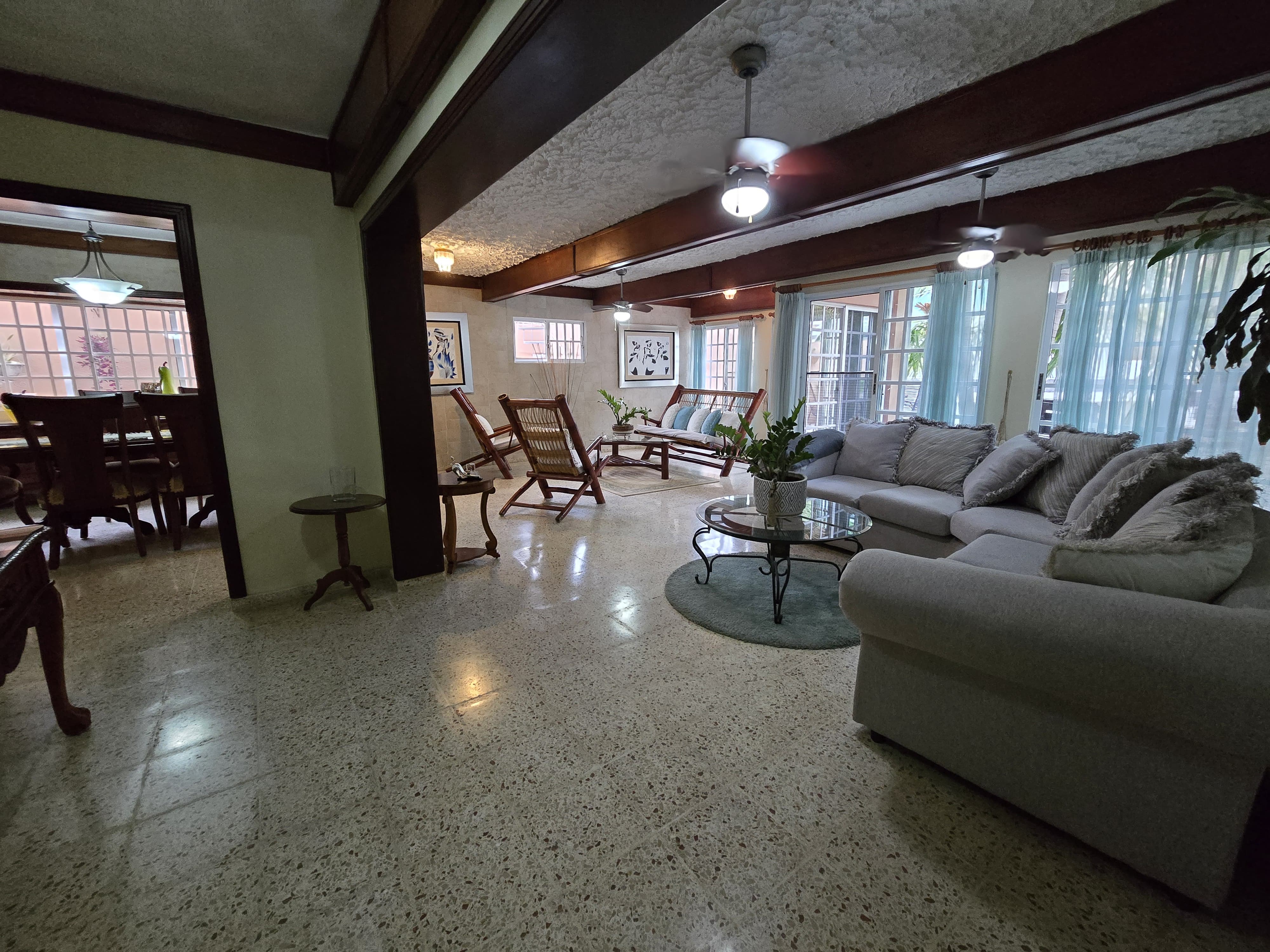 casas - Casa amuebla en Colinas del Seminario Los Rios. 2
