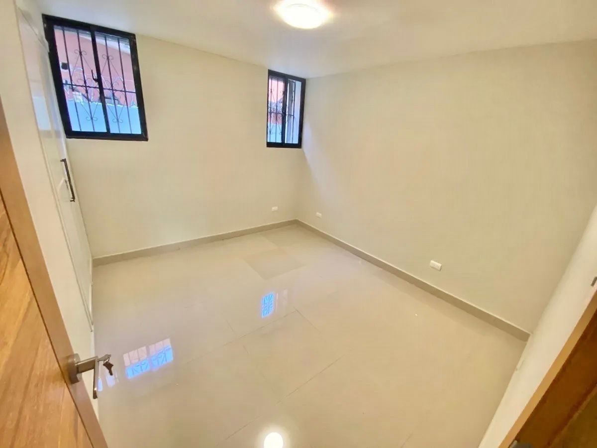 apartamentos -  Se Alquiler Apartamento en PIANTINI 3