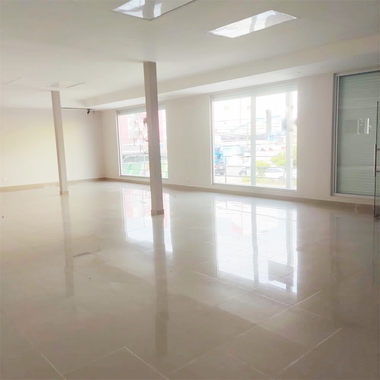 oficinas y locales comerciales - Local céntrico y comercial 9