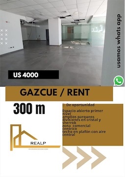 oficinas y locales comerciales - Local esquinero en Gazcue 0