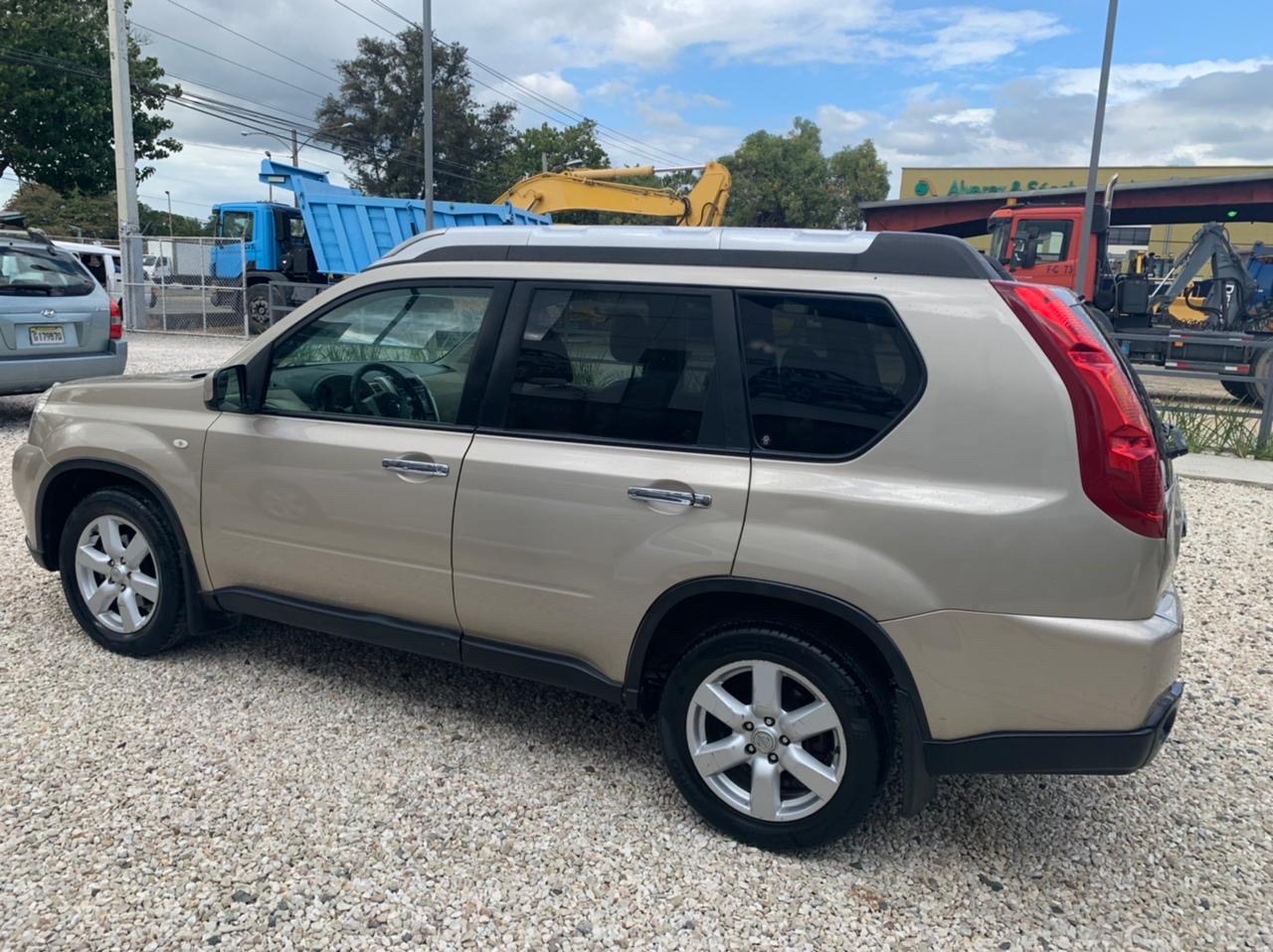 jeepetas y camionetas - Nissan xtrail 2011 4x4 4