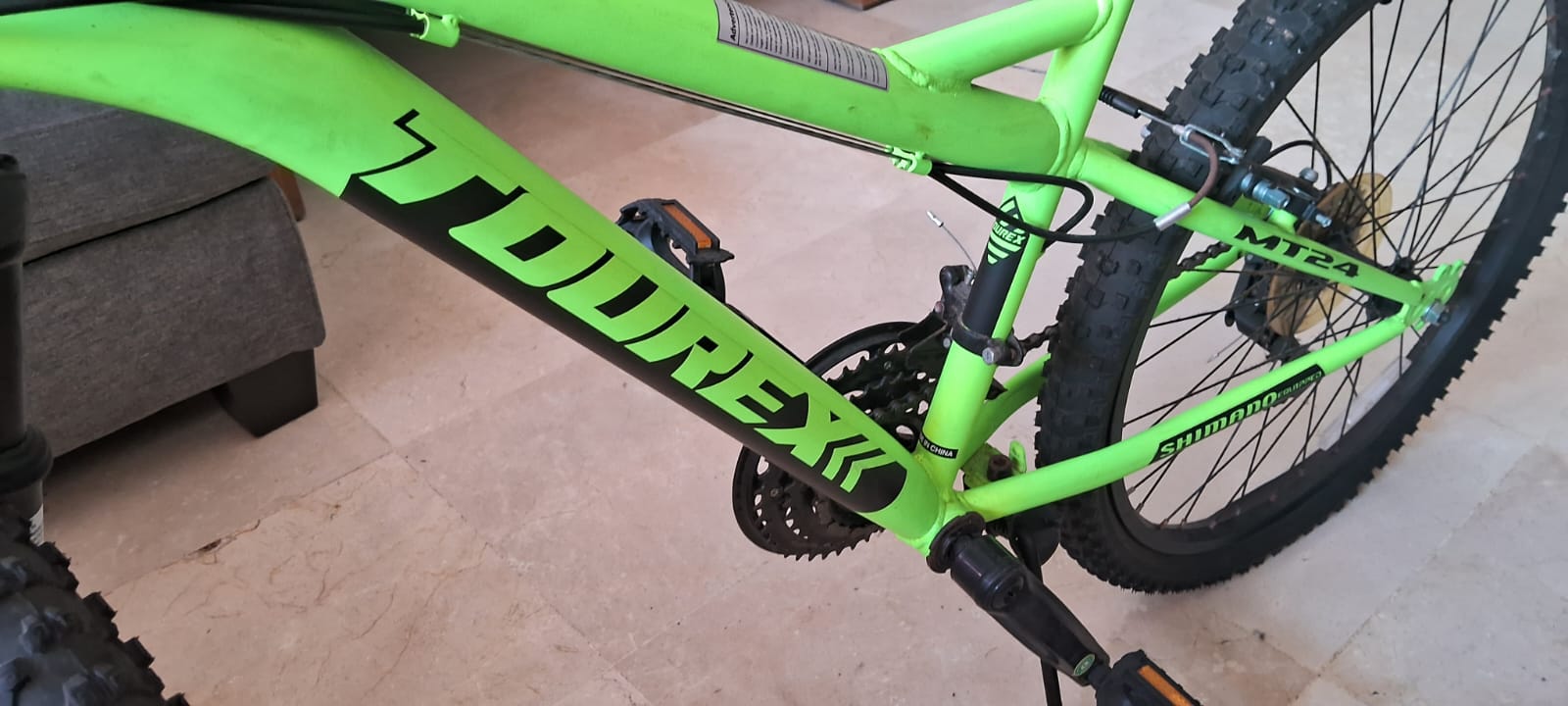 bicicletas y accesorios - Vendo bicicleta por motivo de viaje  3