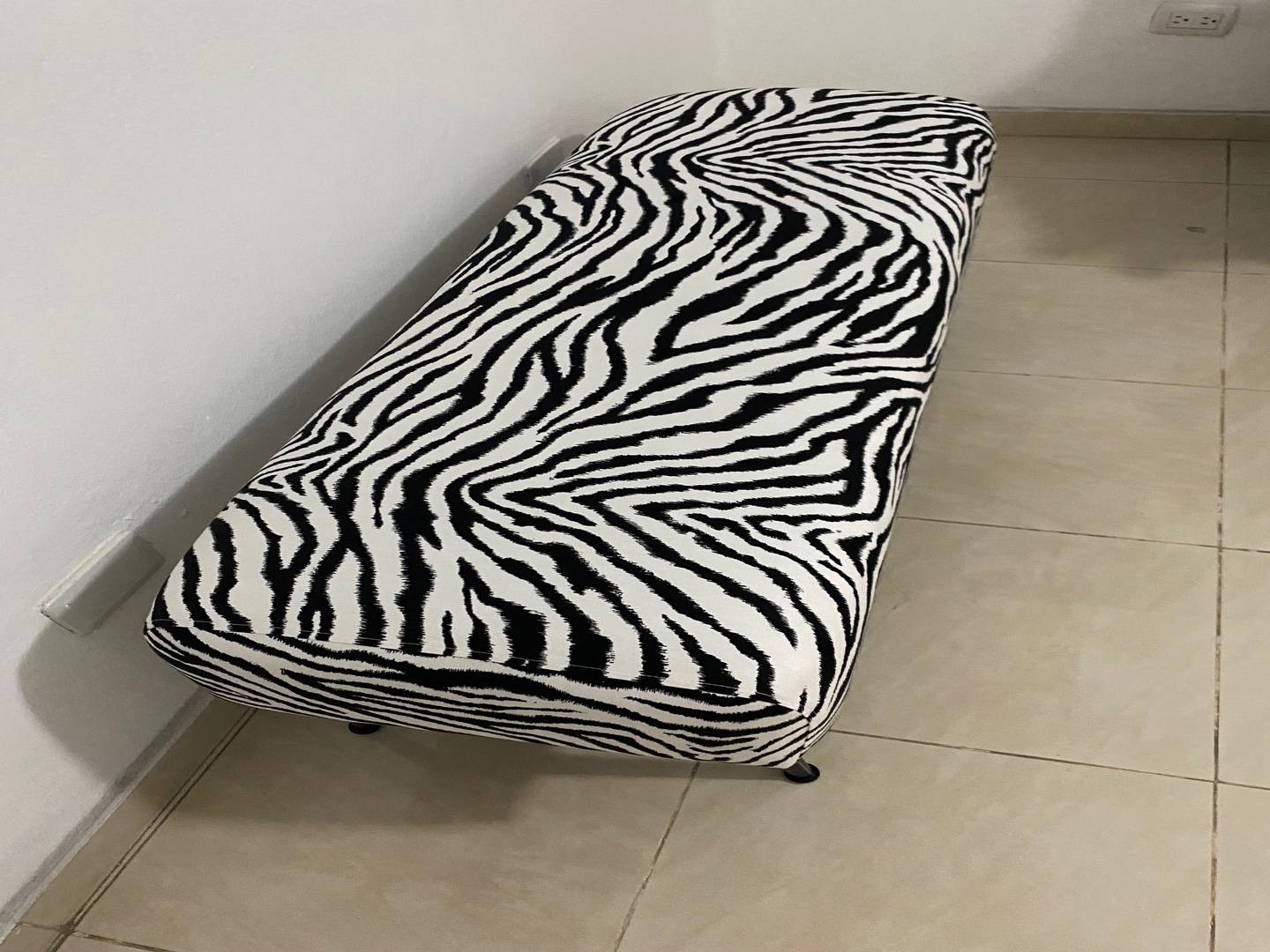 decoración y accesorios - Se venden otomanes  1