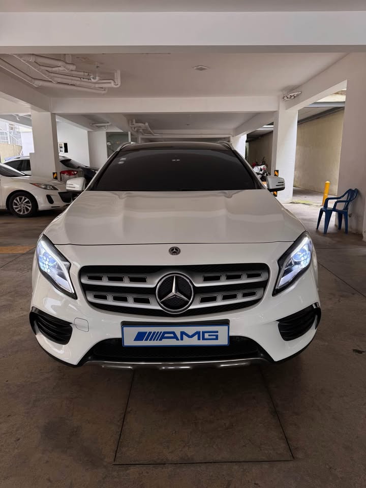 jeepetas y camionetas - Vendo Mercedes Benz GLA AMG 2019 4