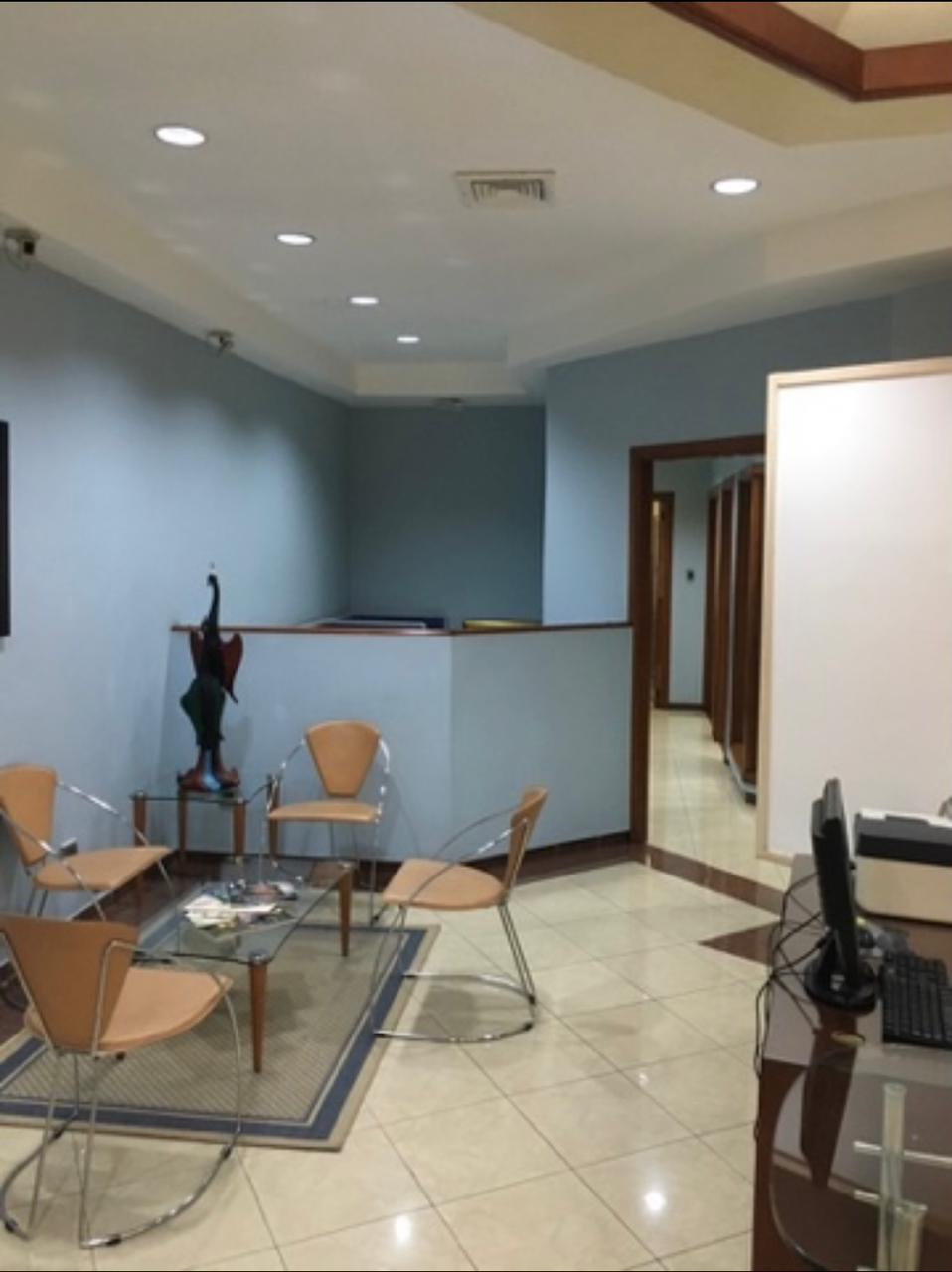 oficinas y locales comerciales - Local en Piantini Unicentro Plaza 5