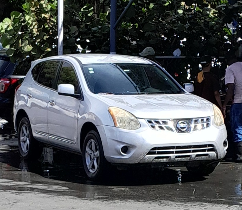 jeepetas y camionetas - NISSAN ROGUE 2011 4