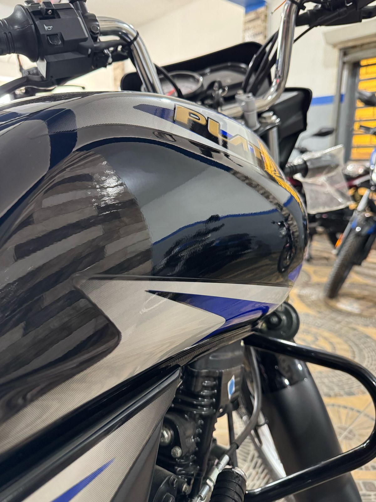motores y pasolas - BAJAJ PLATINA 100cc 5